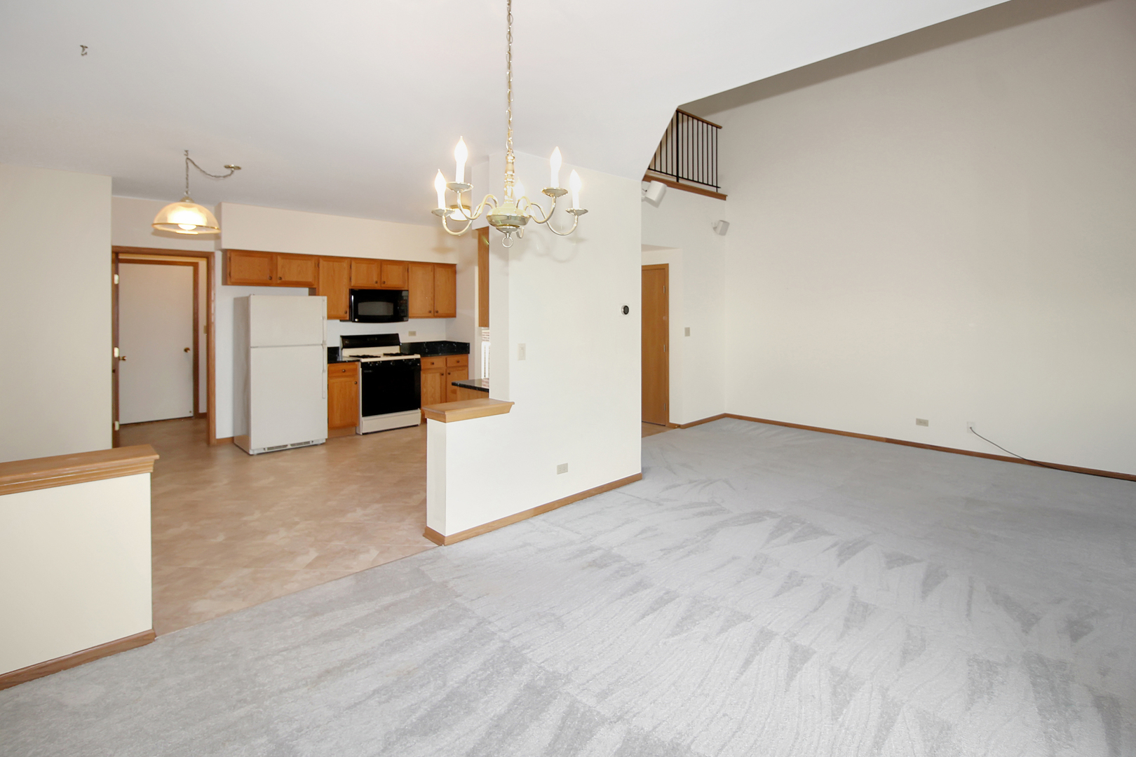 11028 Jodan Drive, Oak Lawn, IL 60453