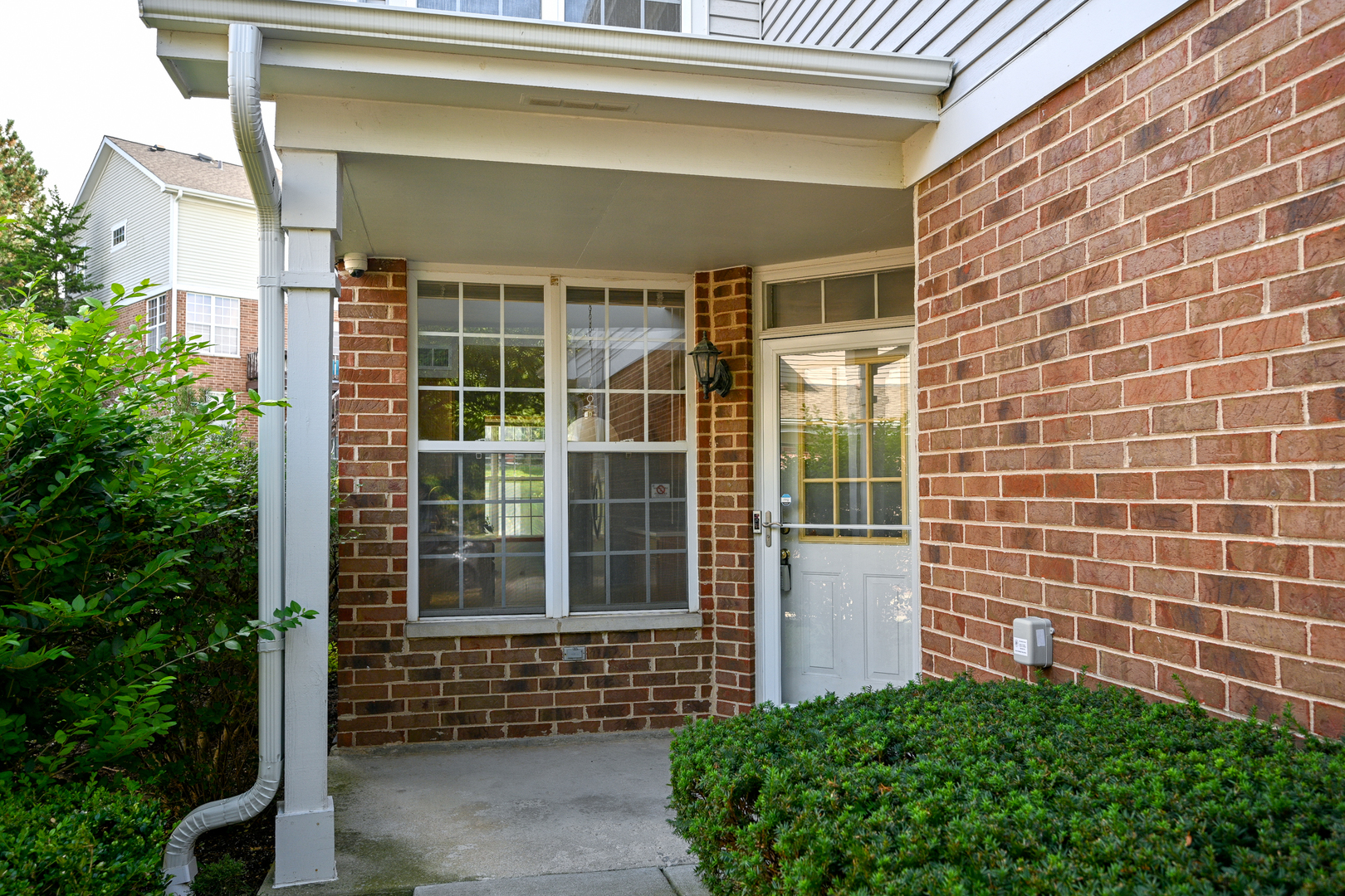 2037 S LINCOLN Avenue #2037, Lombard, IL 60148