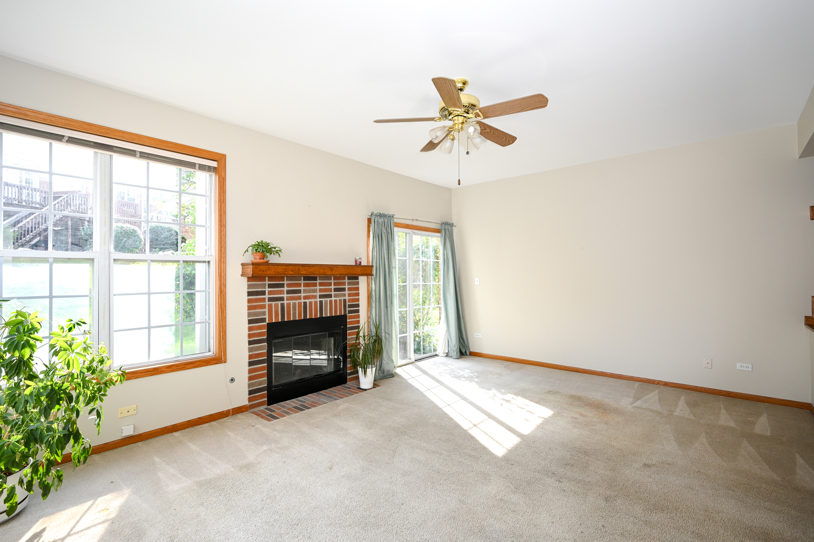 2037 S LINCOLN Avenue #2037, Lombard, IL 60148