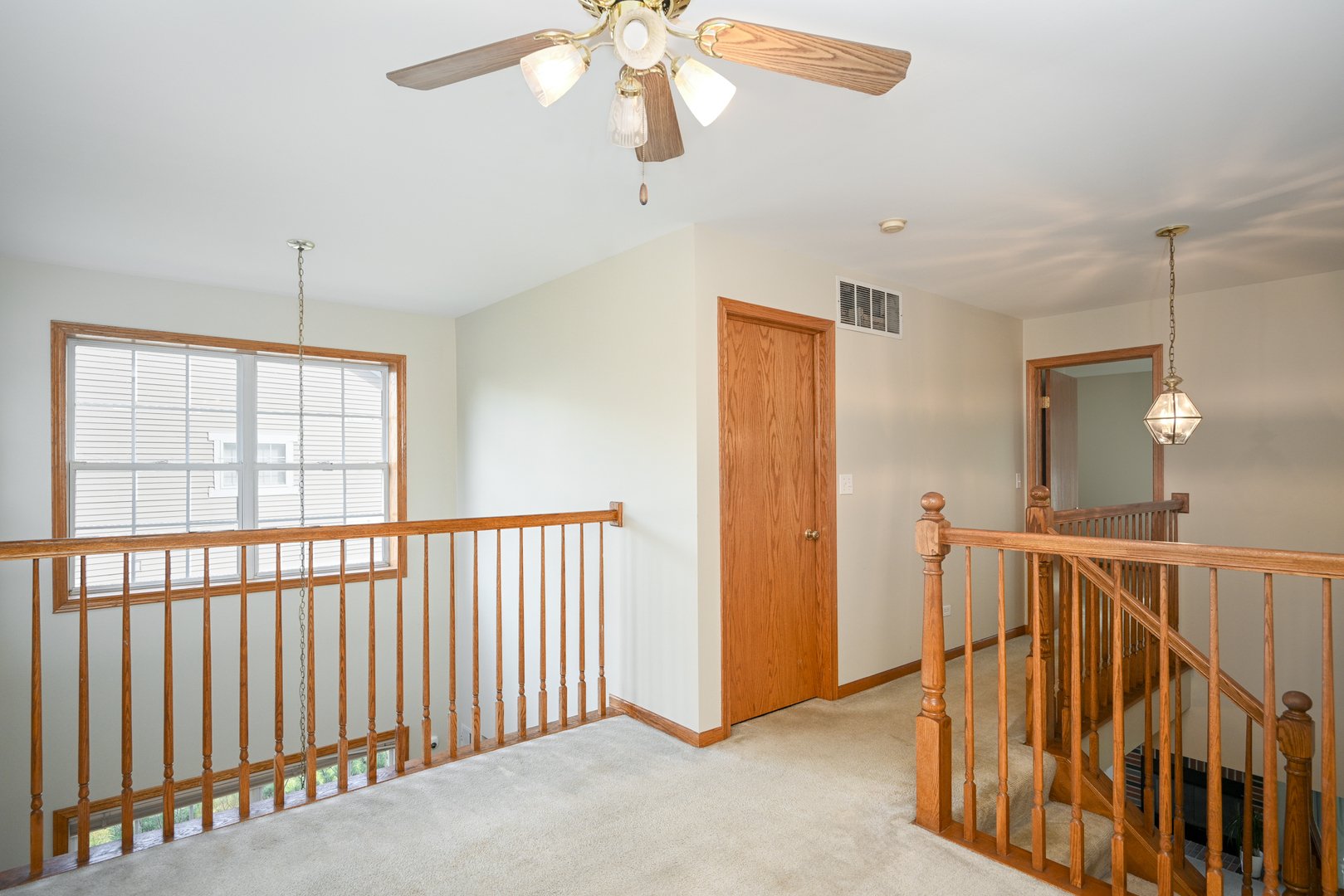 2037 S LINCOLN Avenue #2037, Lombard, IL 60148