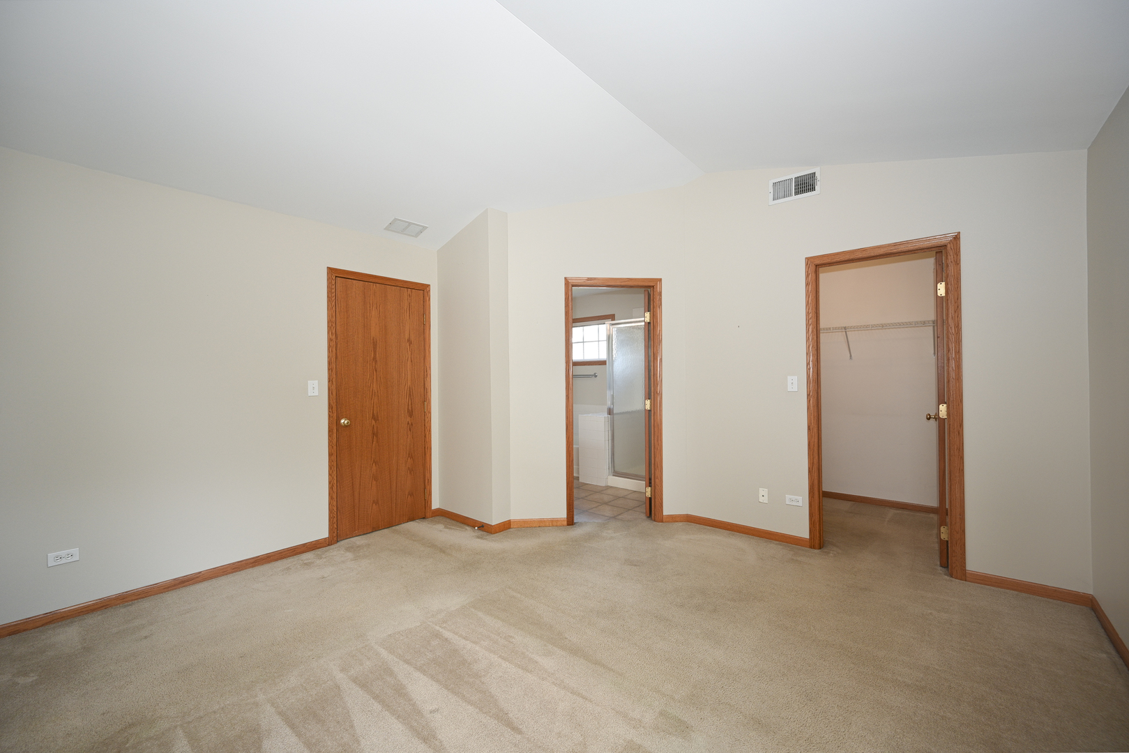 2037 S LINCOLN Avenue #2037, Lombard, IL 60148