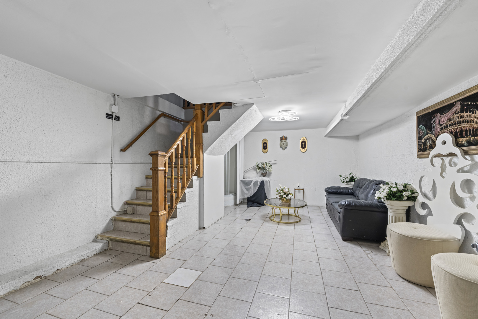 10140 S Roberts Road, Palos Hills, IL 60465