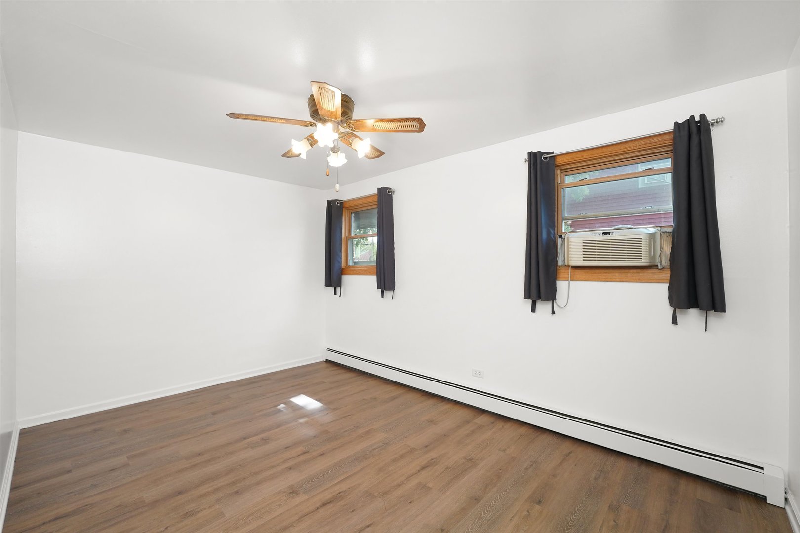 10823 S Keeler Avenue, Oak Lawn, IL 60453