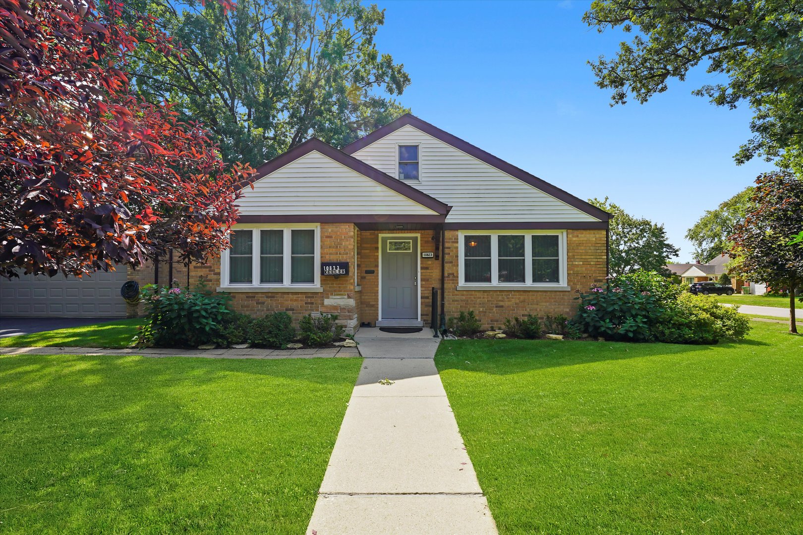 10823 S Keeler Avenue, Oak Lawn, IL 60453