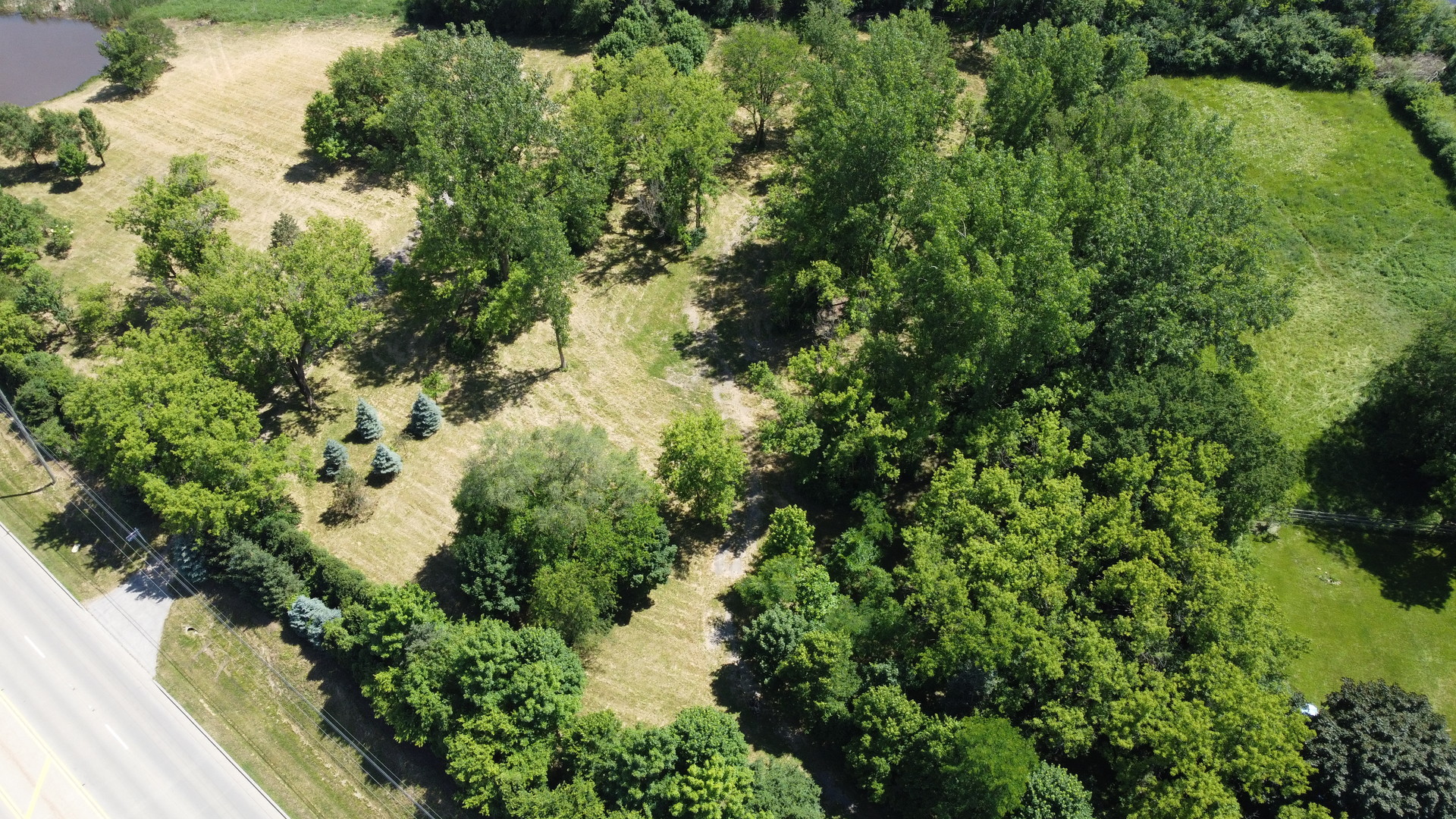 303 Algonquin Road, South Barrington, IL 60010