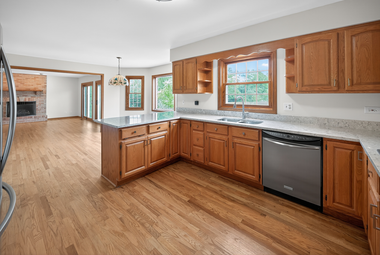 111 Stone Marsh Lane, Barrington, IL 60010