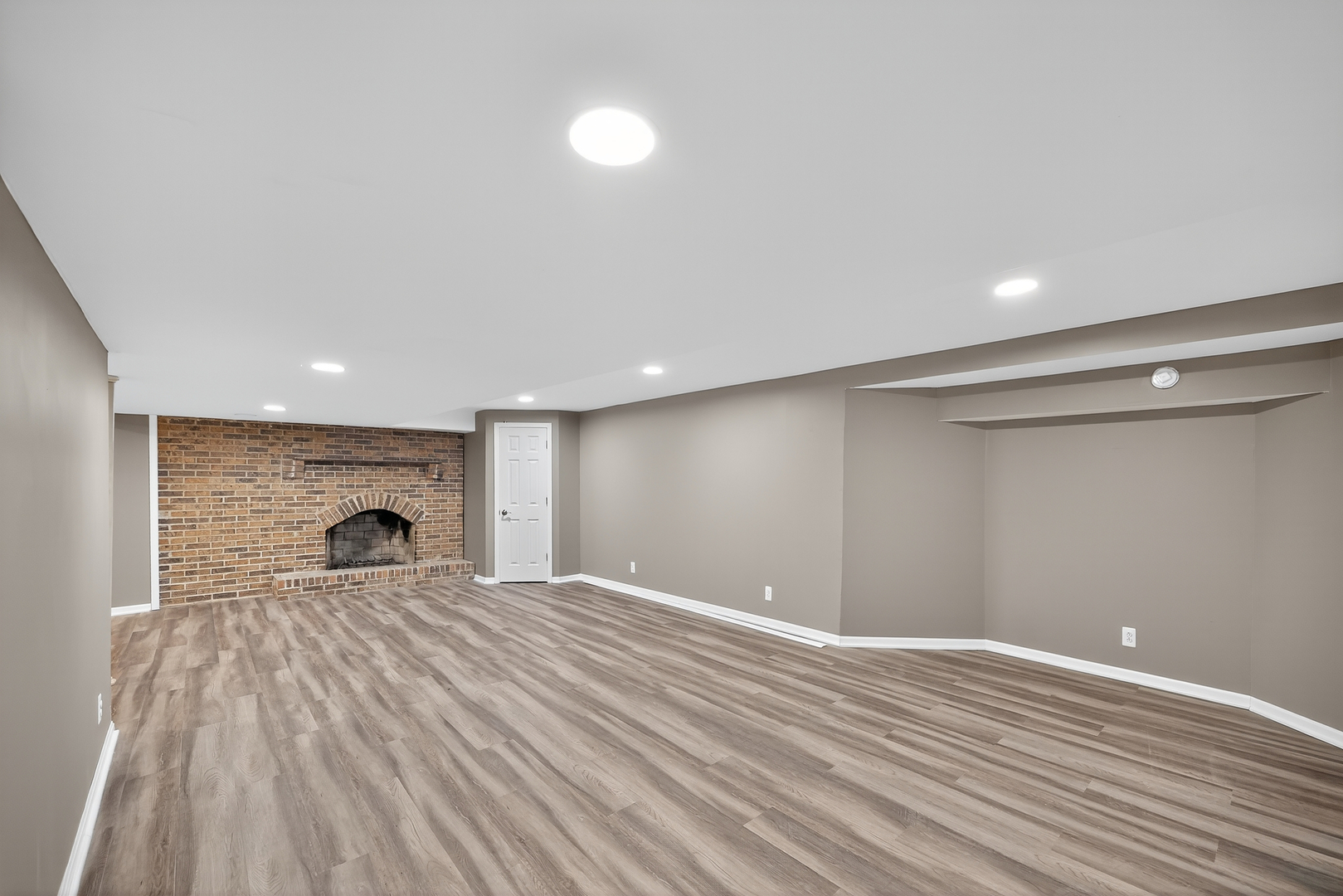 111 Stone Marsh Lane, Barrington, IL 60010