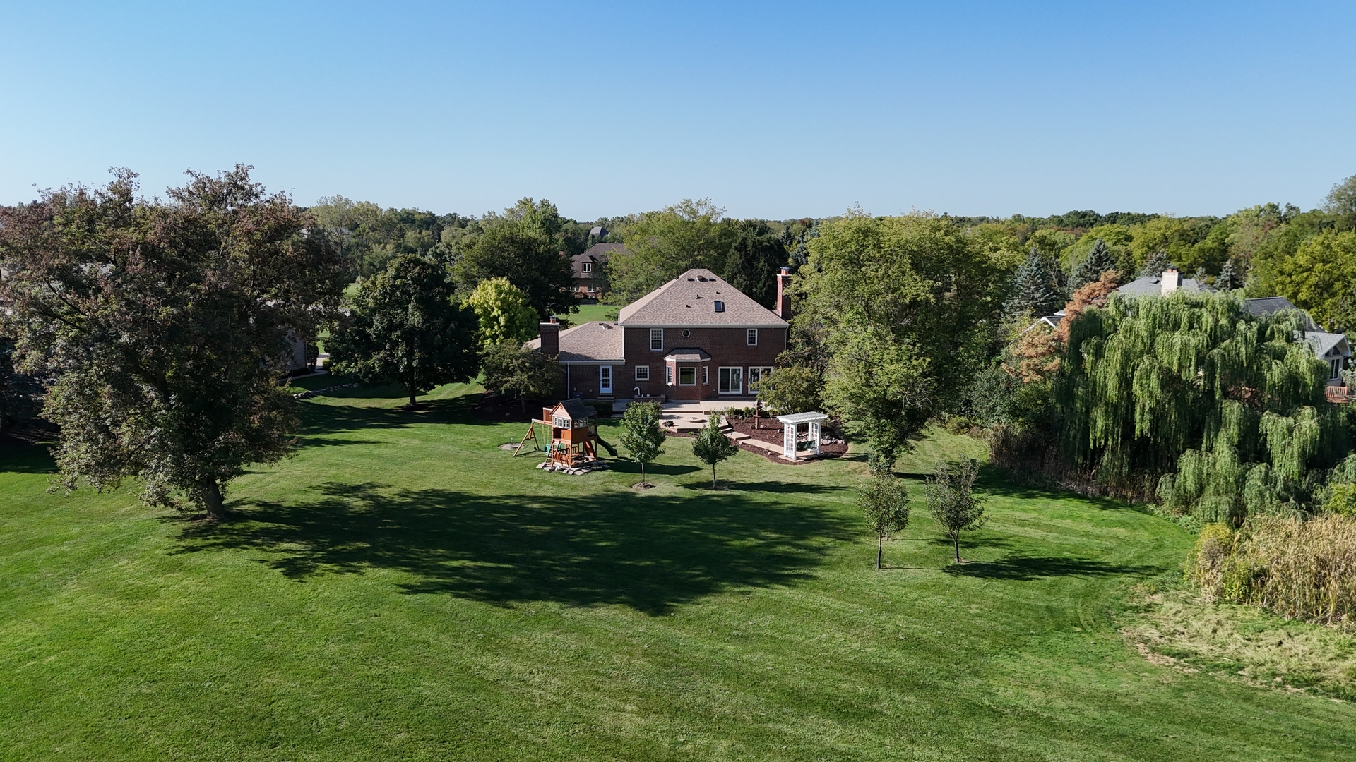 111 Stone Marsh Lane, Barrington, IL 60010