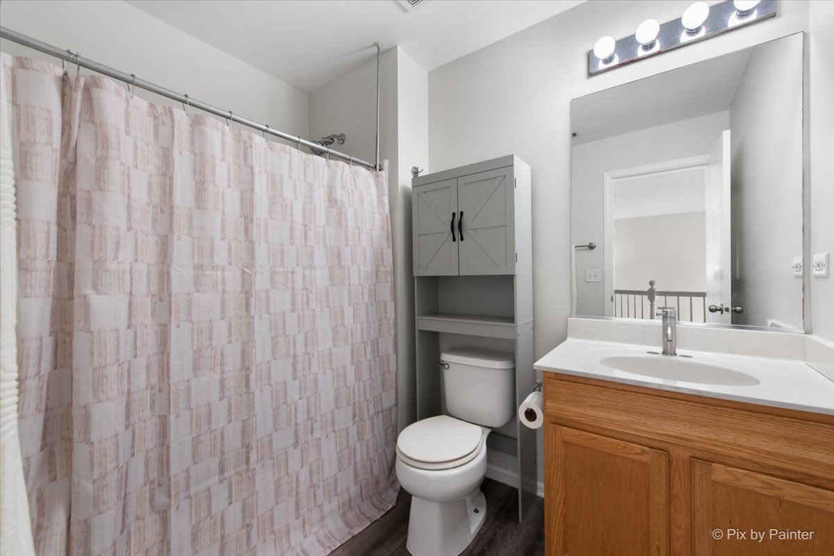 1033 Key Largo Drive, Romeoville, IL 60446