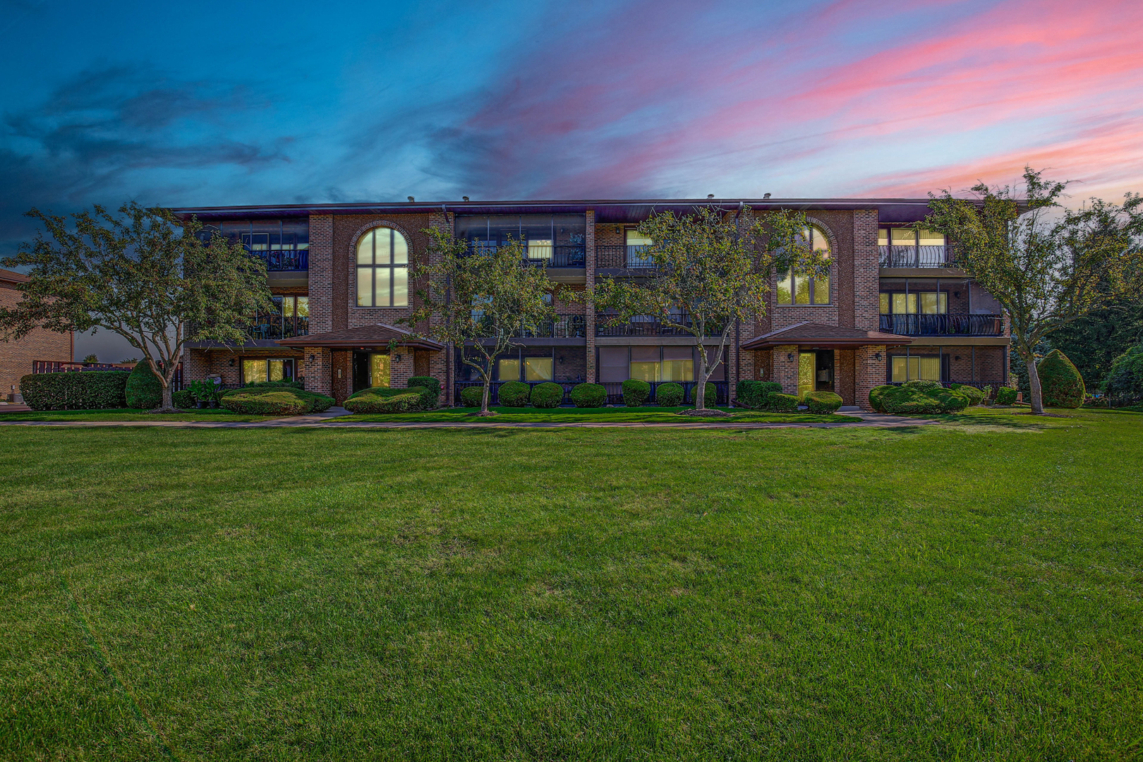 11117 S Heritage Drive #1D, Palos Hills, IL 60465