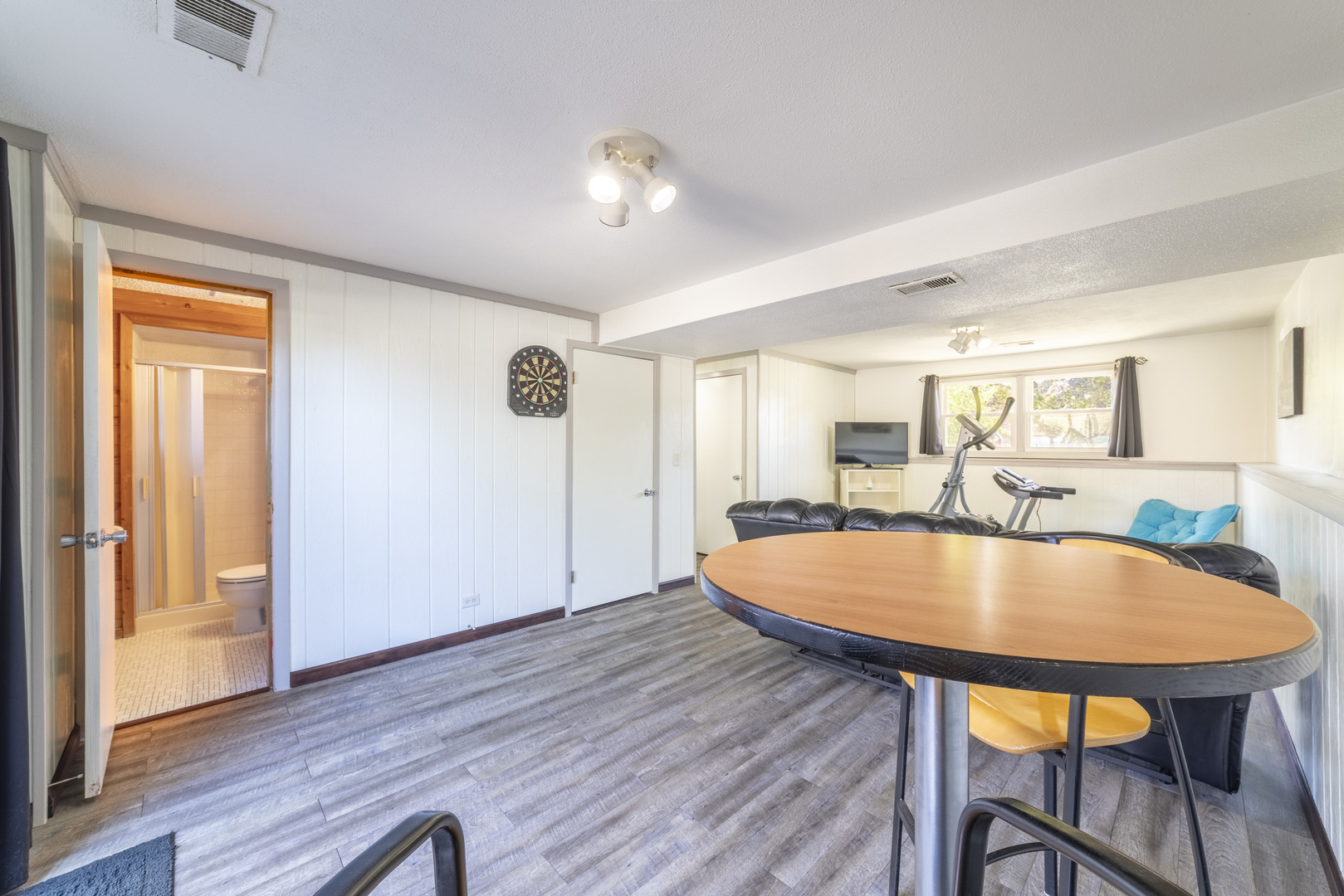 7810 166th Place, Tinley Park, IL 60477