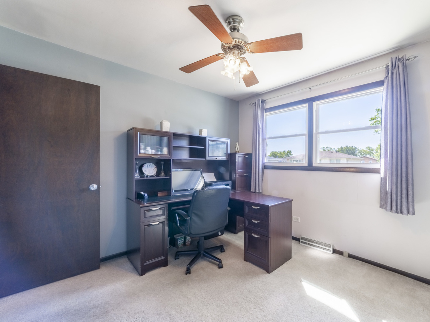7810 166th Place, Tinley Park, IL 60477