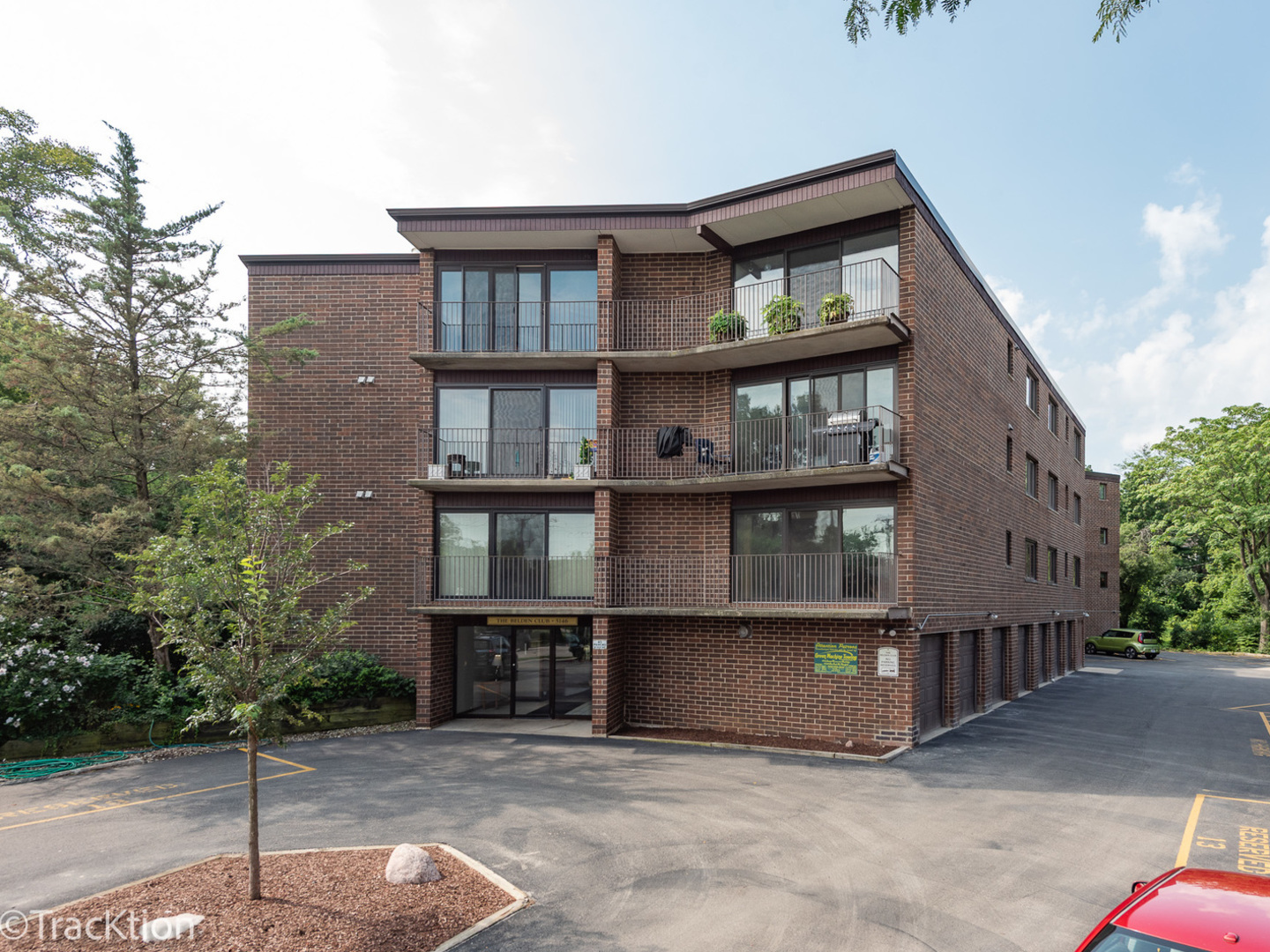 5146 Belden Avenue #D2, Downers Grove, IL 60515