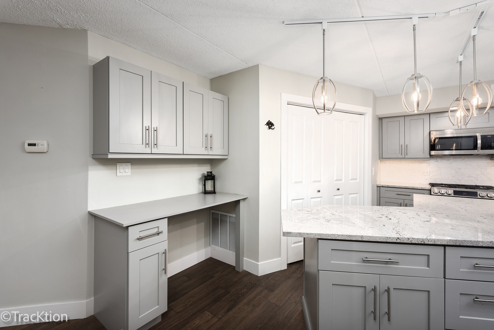 5146 Belden Avenue #D2, Downers Grove, IL 60515