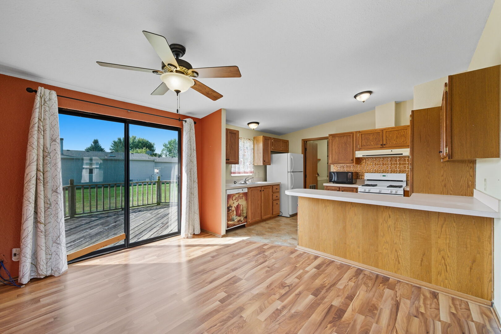 219 Meadowlark Lane, Sandwich, IL 60548