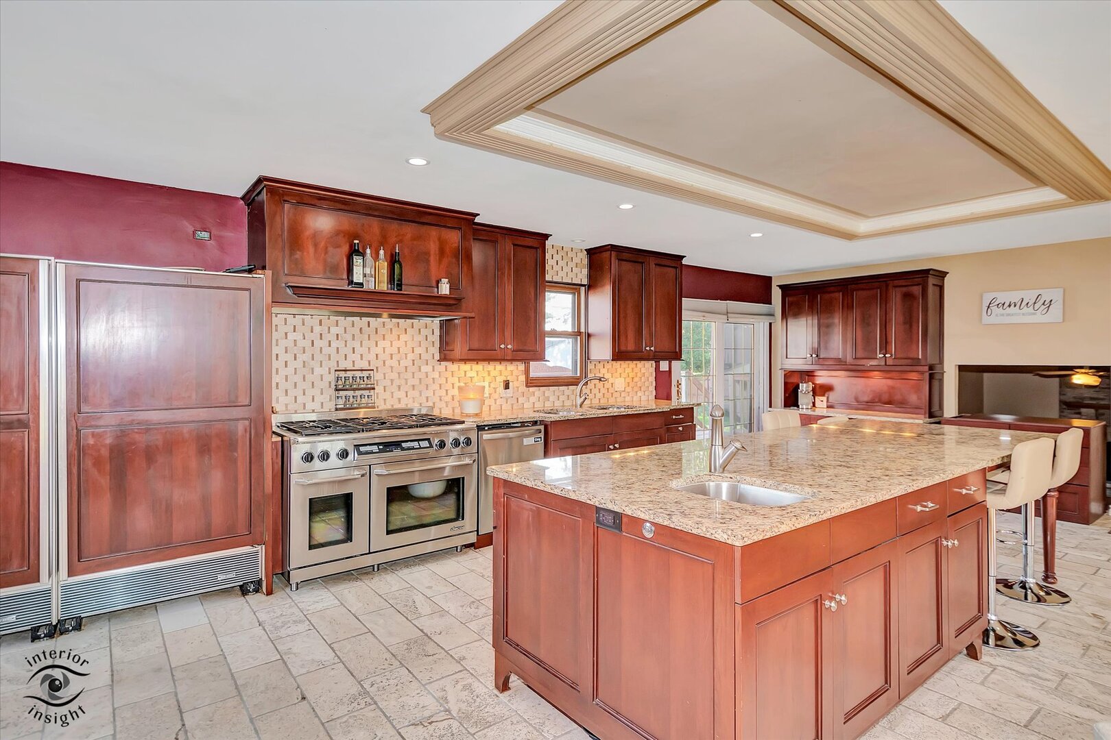 20349 S Green Meadow Lane, Frankfort, IL 60423