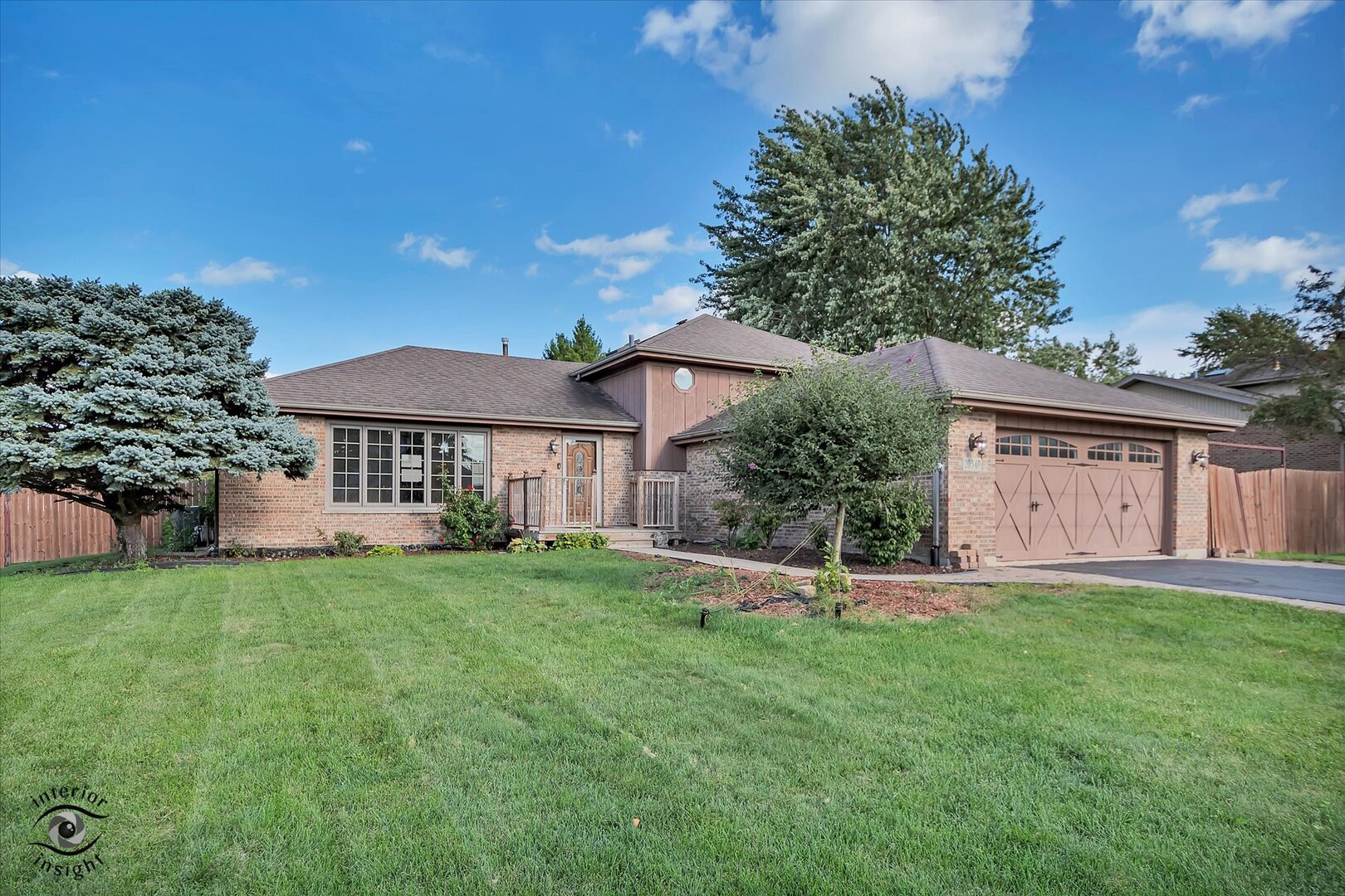 20349 S Green Meadow Lane, Frankfort, IL 60423