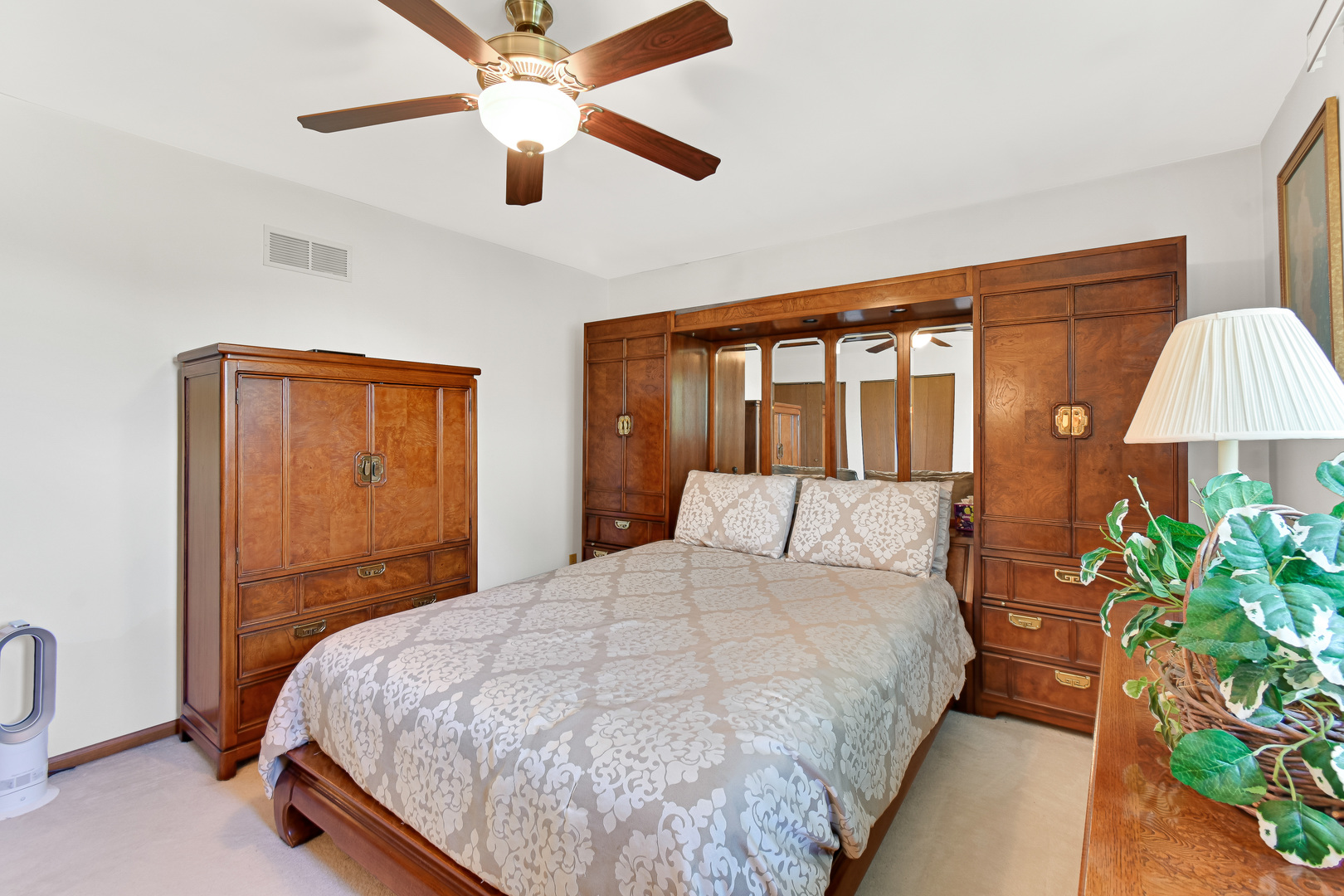 433 Wheatfield Road, Matteson, IL 60443