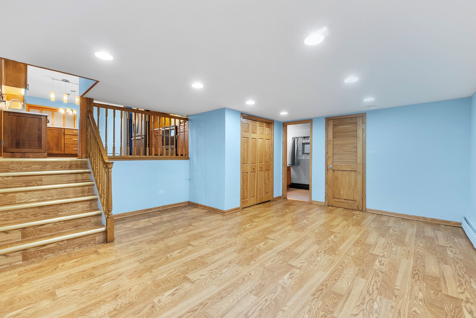 8128 Odell Avenue, Bridgeview, IL 60455