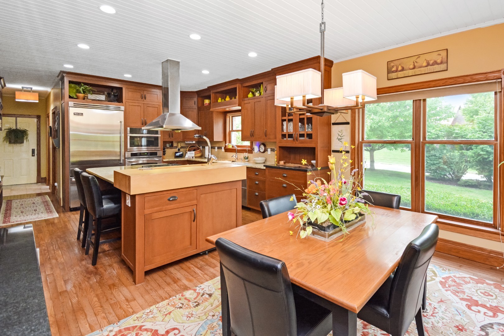 9030 Hardesty Run, Bloomington, IL 61705