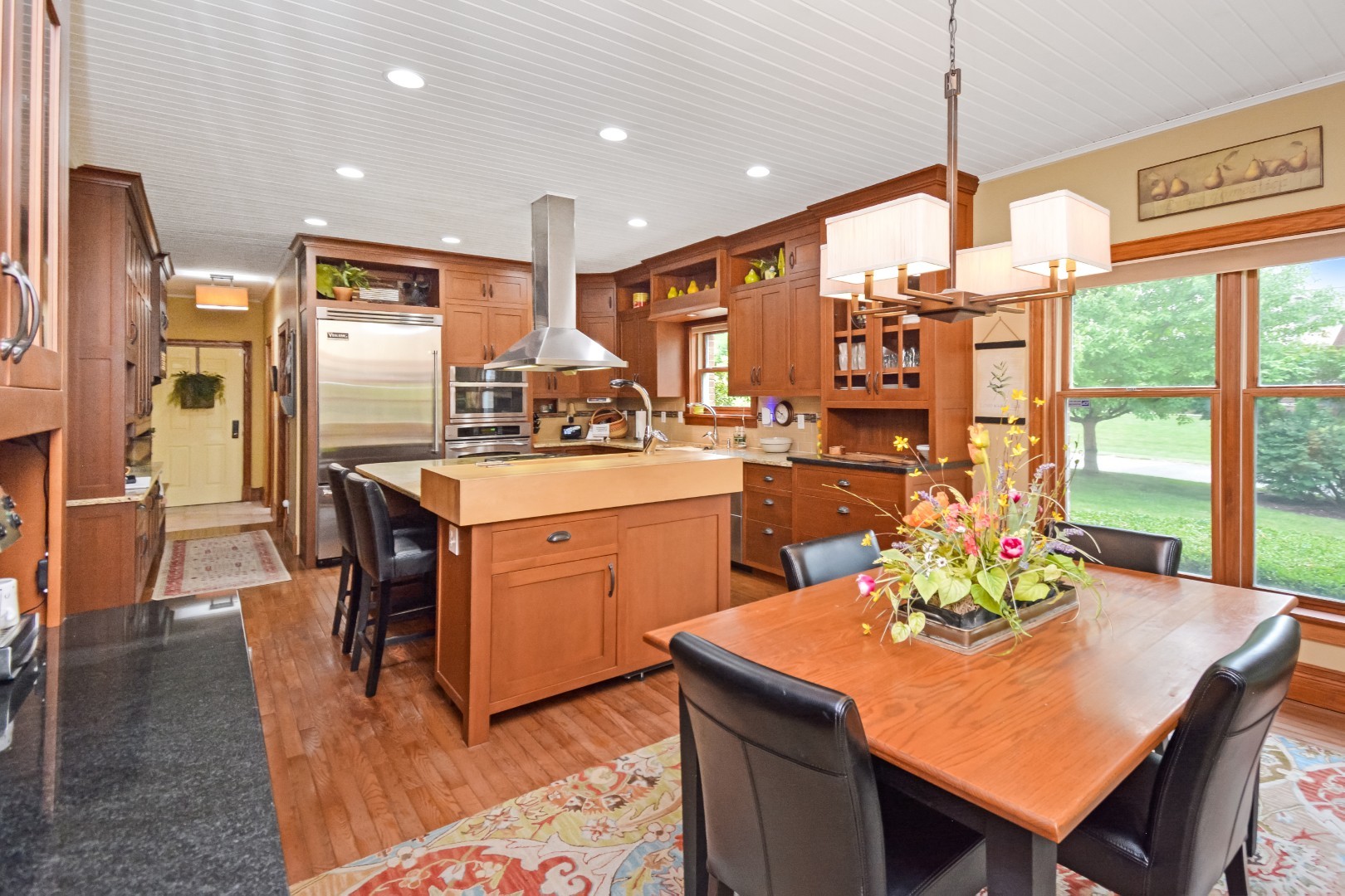 9030 Hardesty Run, Bloomington, IL 61705