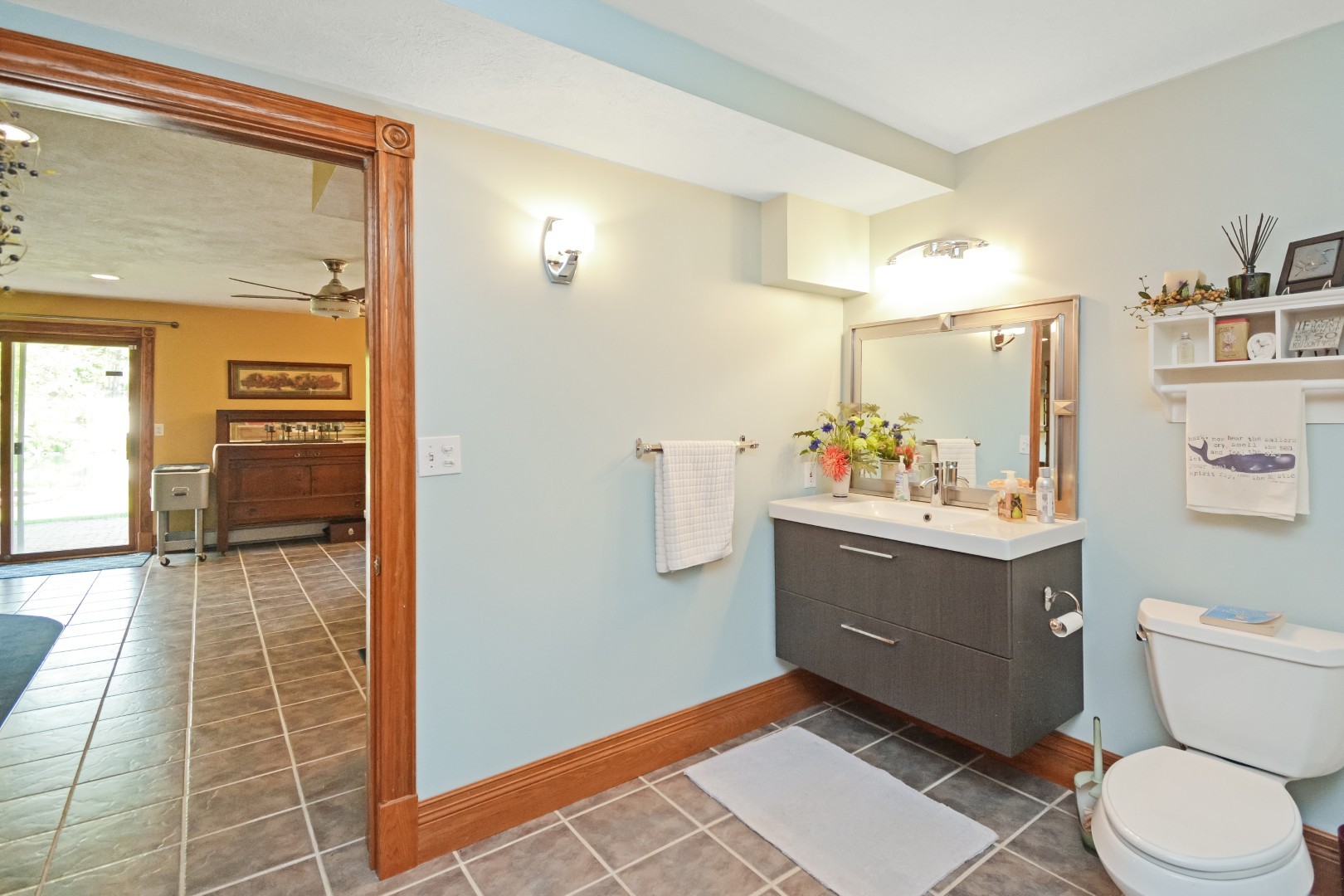 9030 Hardesty Run, Bloomington, IL 61705