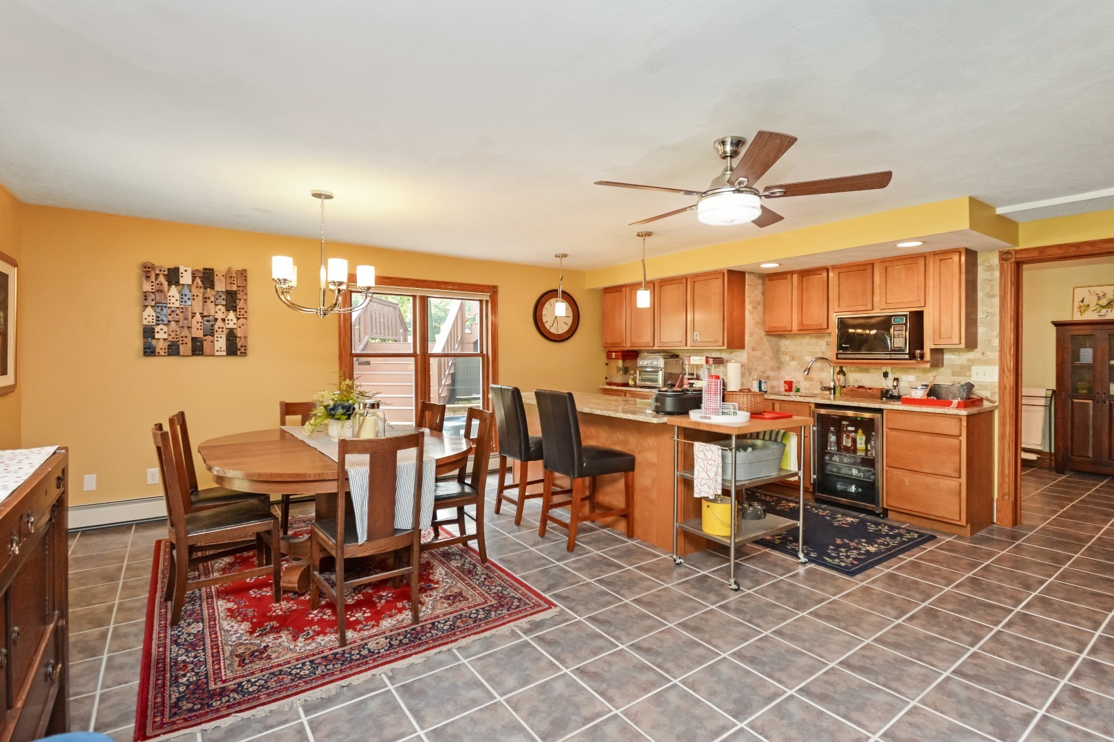 9030 Hardesty Run, Bloomington, IL 61705