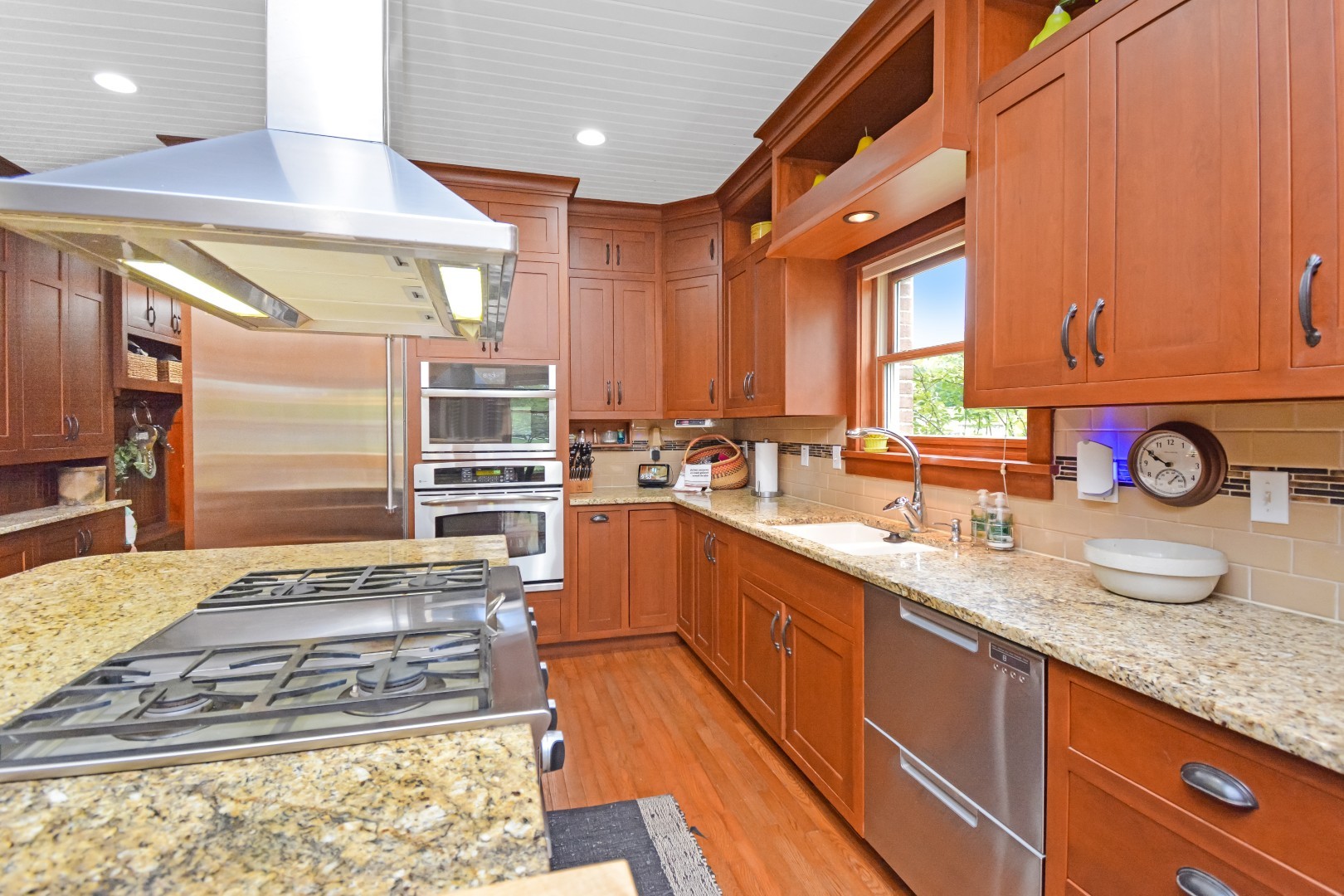 9030 Hardesty Run, Bloomington, IL 61705