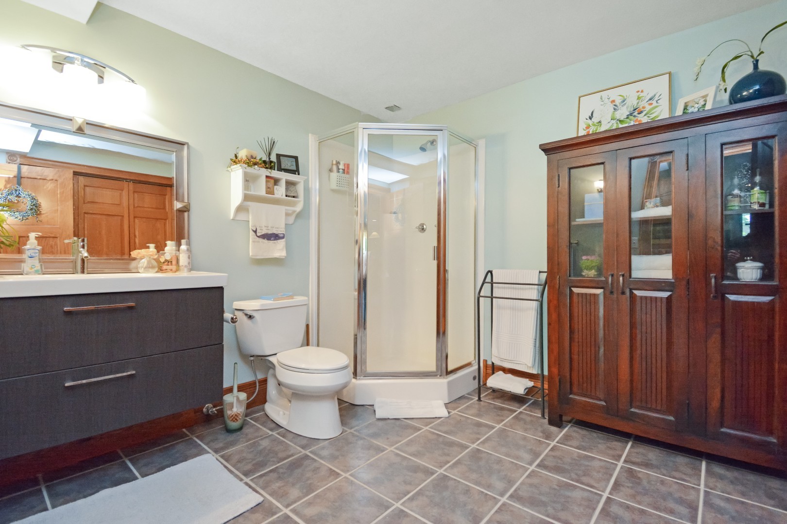 9030 Hardesty Run, Bloomington, IL 61705