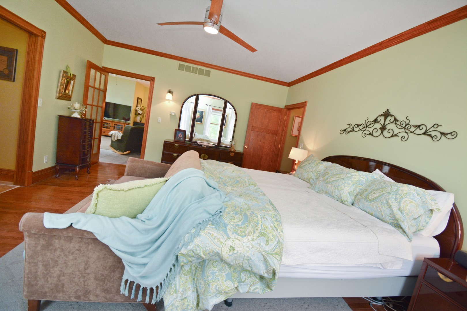 9030 Hardesty Run, Bloomington, IL 61705