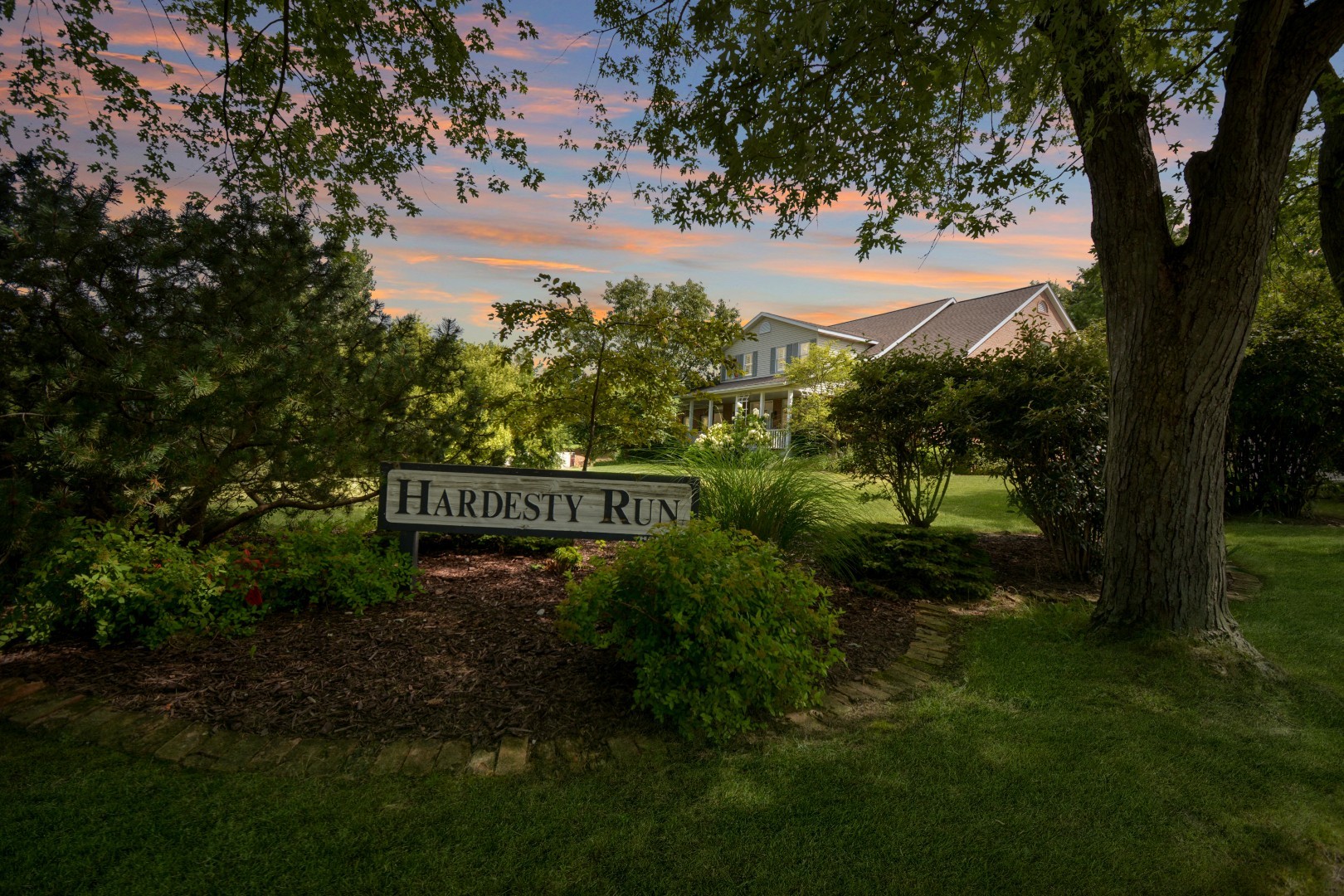 9030 Hardesty Run, Bloomington, IL 61705