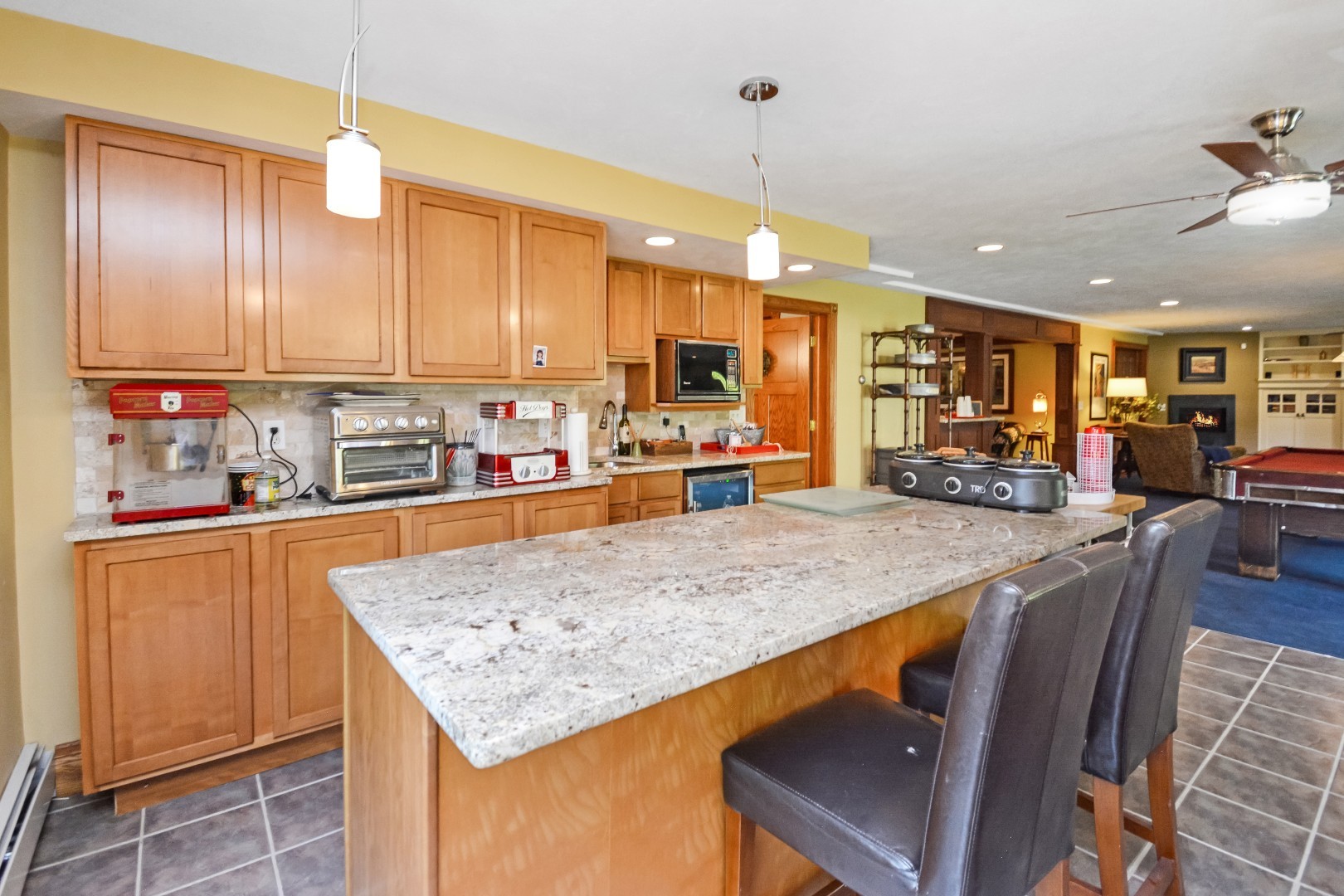 9030 Hardesty Run, Bloomington, IL 61705