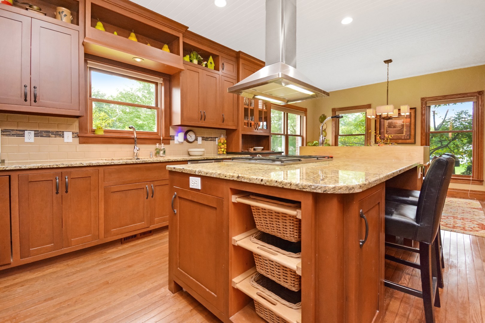 9030 Hardesty Run, Bloomington, IL 61705