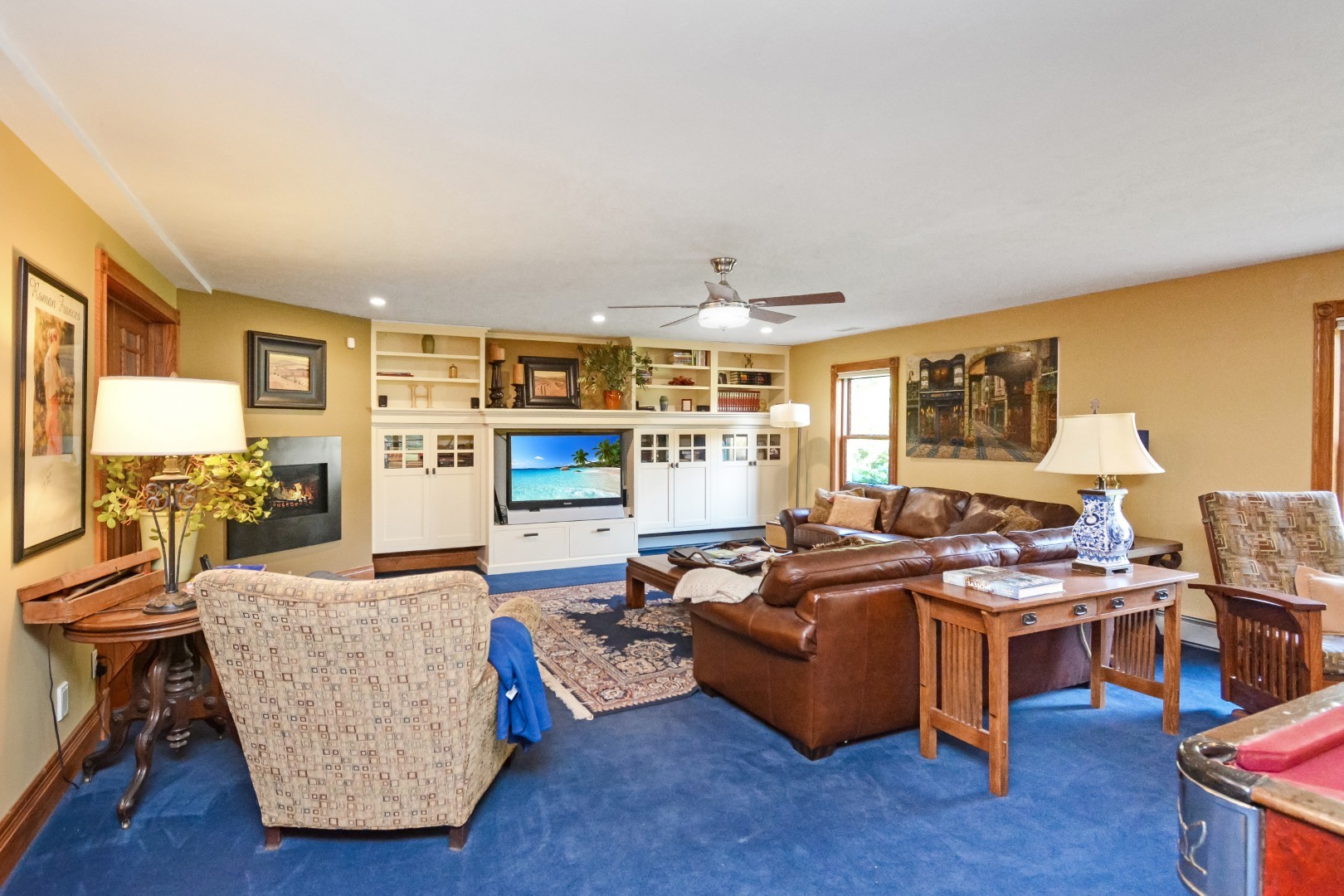 9030 Hardesty Run, Bloomington, IL 61705