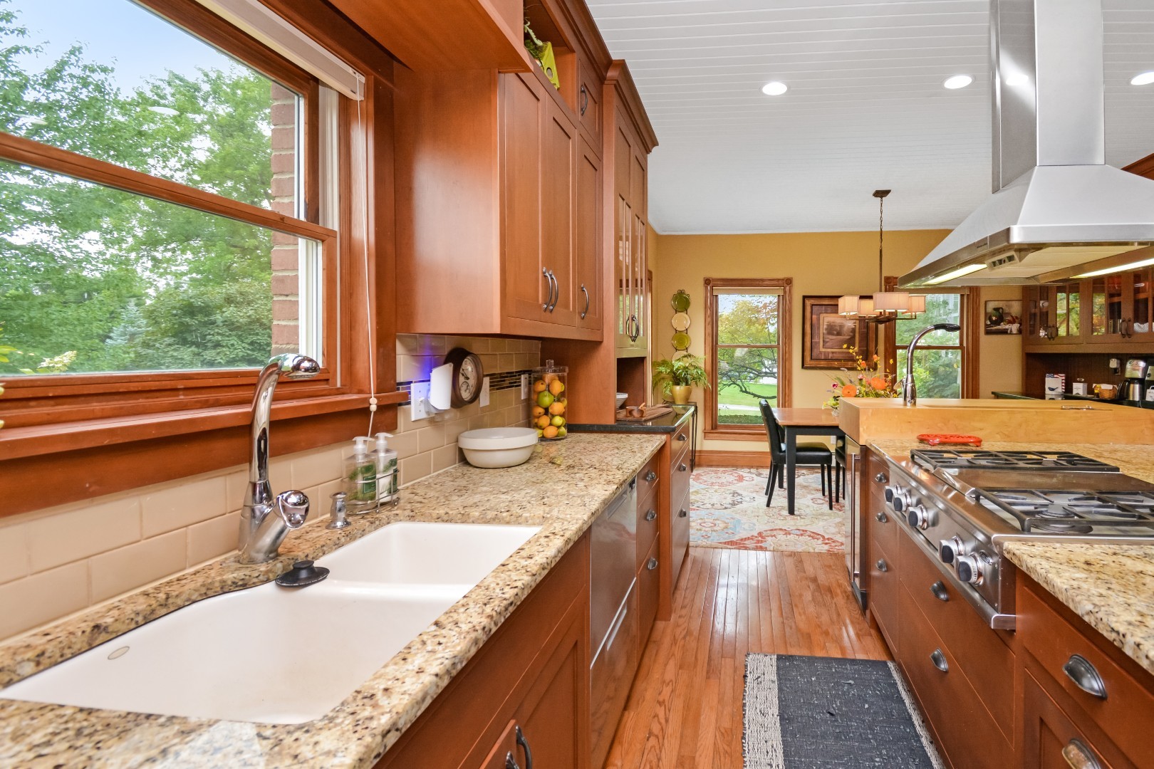 9030 Hardesty Run, Bloomington, IL 61705