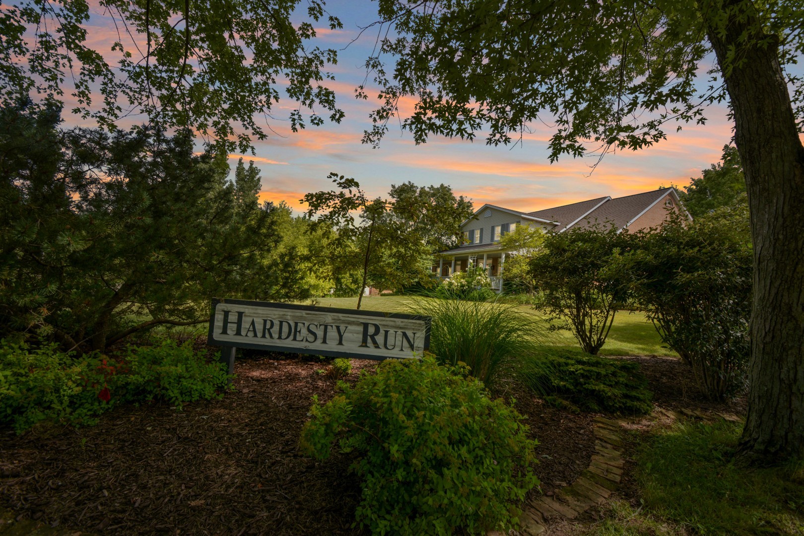 9030 Hardesty Run, Bloomington, IL 61705