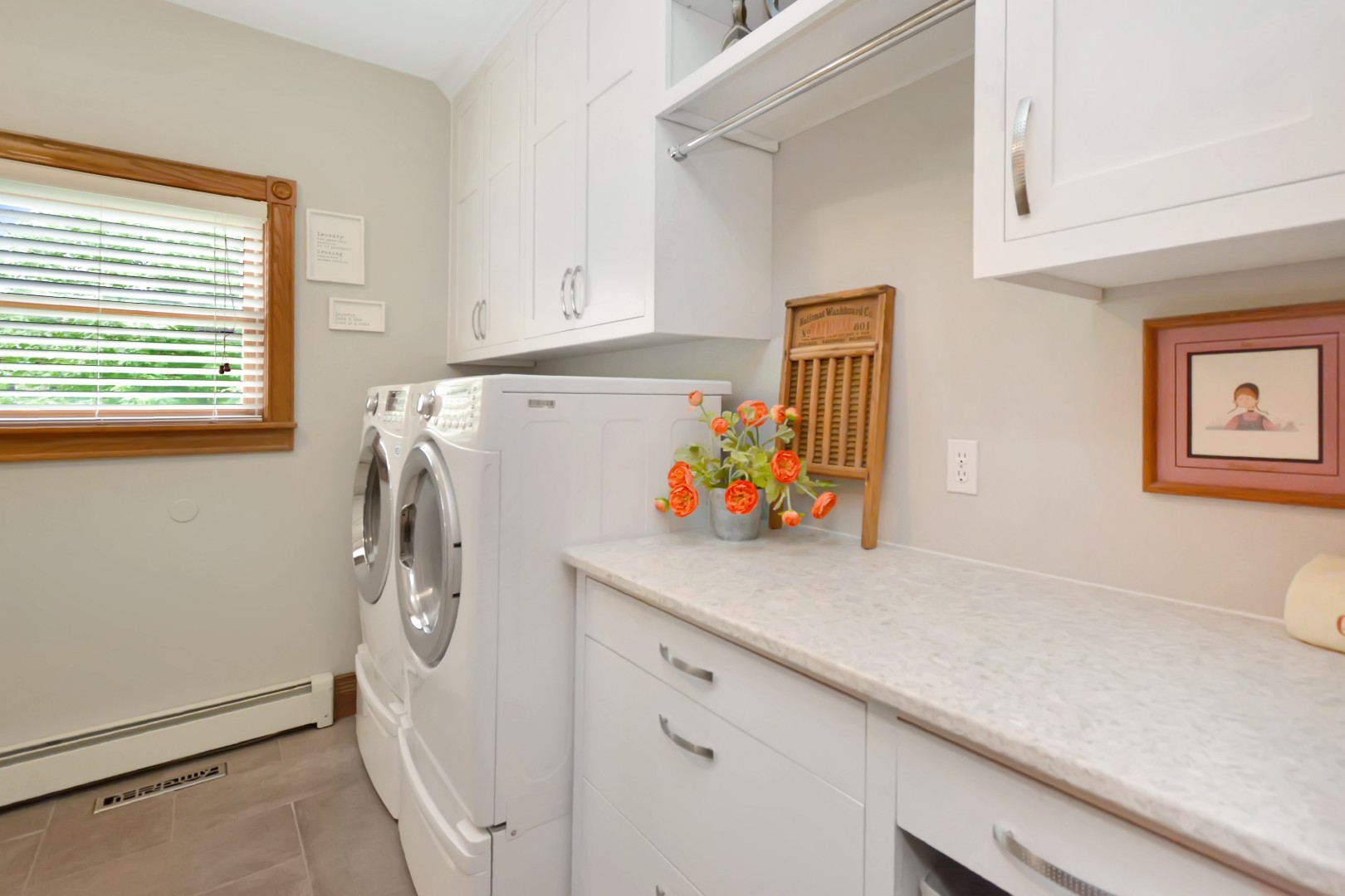 9030 Hardesty Run, Bloomington, IL 61705