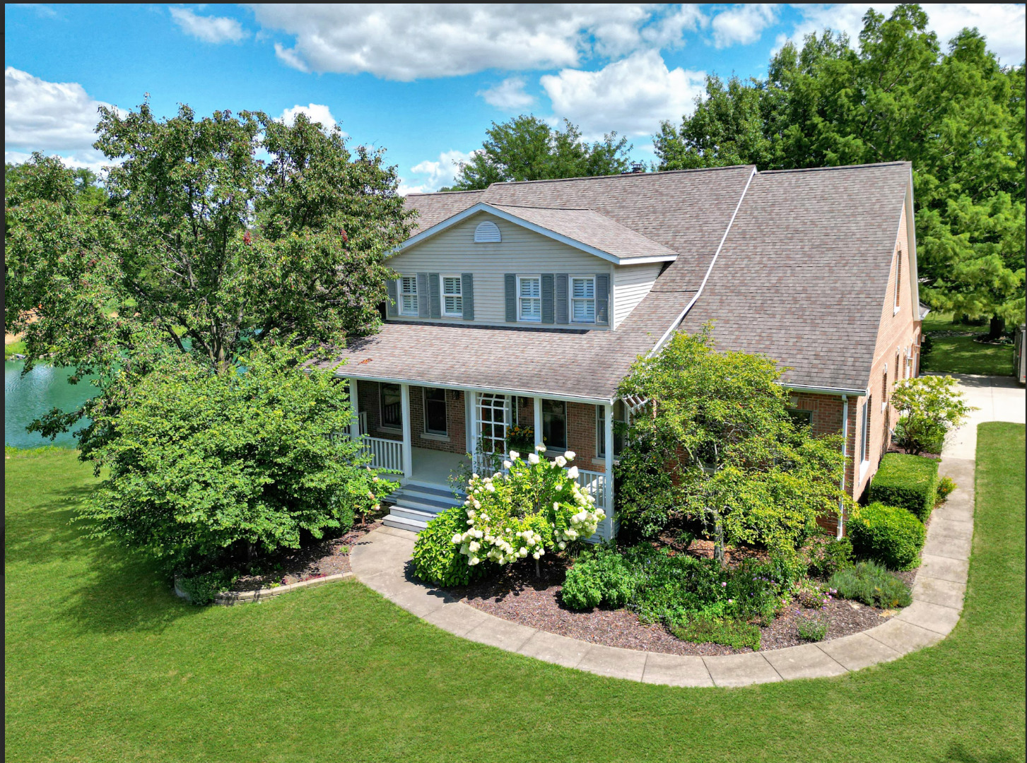 9030 Hardesty Run, Bloomington, IL 61705