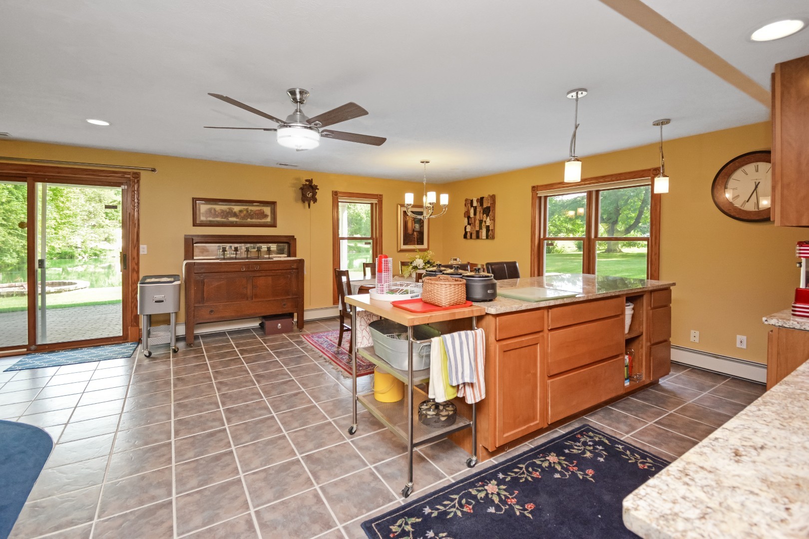 9030 Hardesty Run, Bloomington, IL 61705