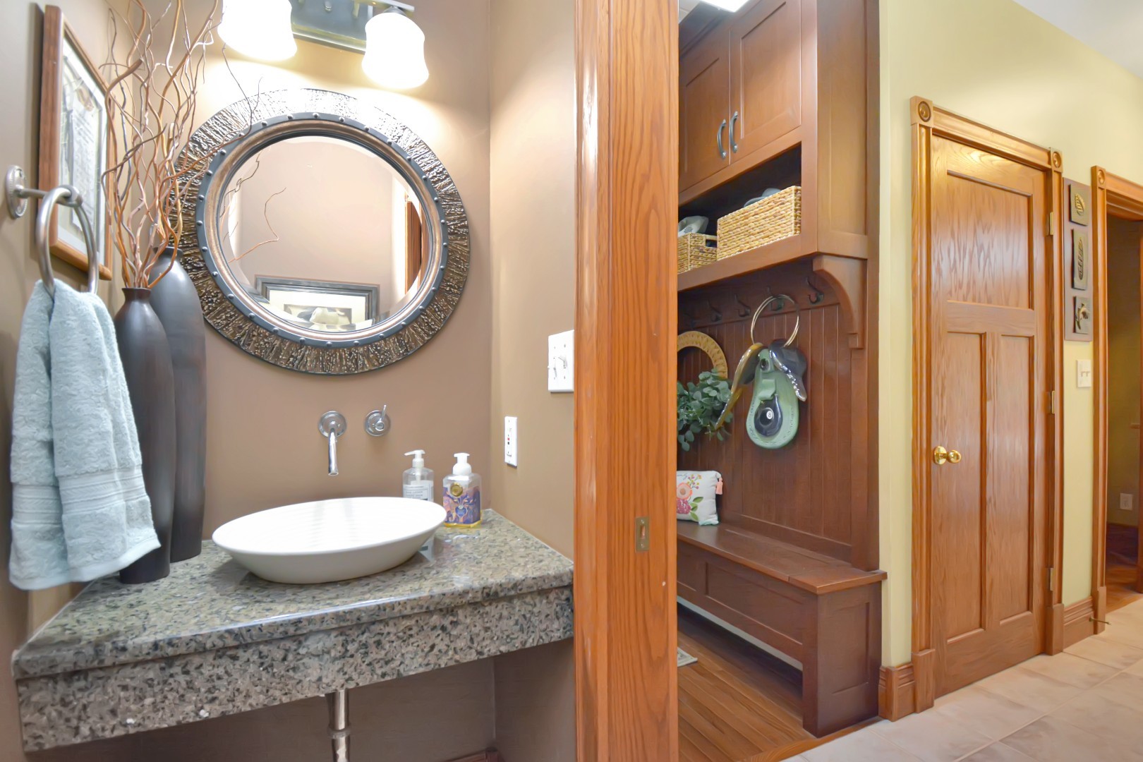 9030 Hardesty Run, Bloomington, IL 61705