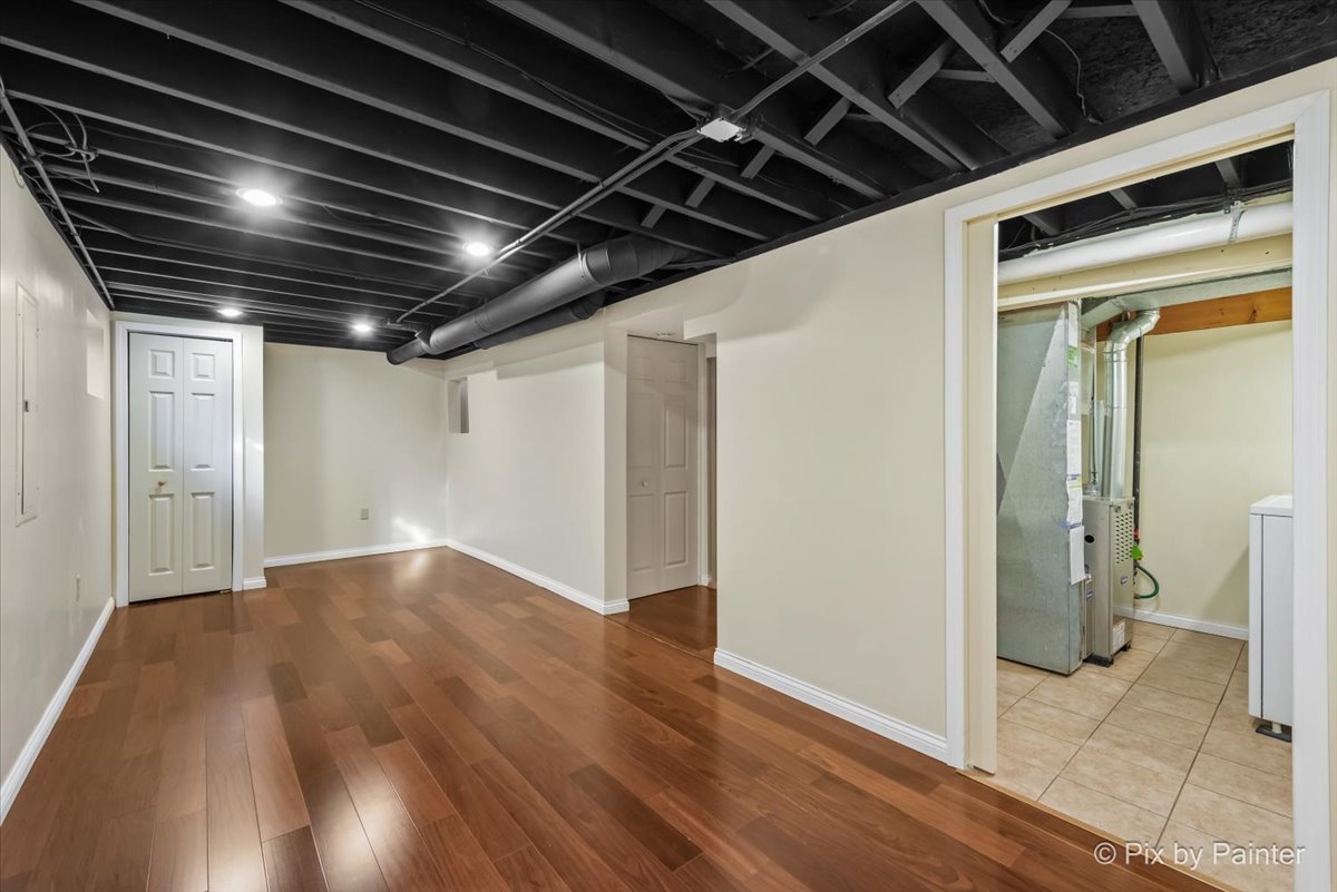 1120 Emerald Drive, Aurora, IL 60506