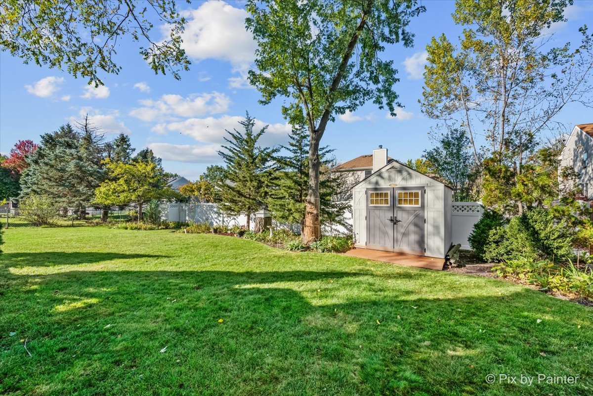 1120 Emerald Drive, Aurora, IL 60506