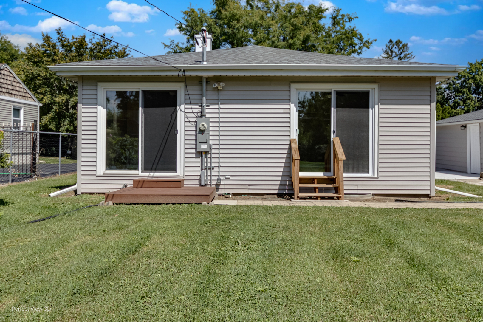 2605 Maple Avenue, Downers Grove, IL 60515