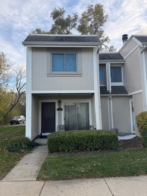 678 Quail Creek Drive, Grayslake, IL 60030
