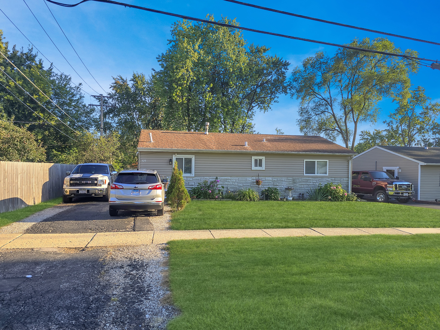 529 E Fullerton Avenue, Glendale Heights, IL 60139