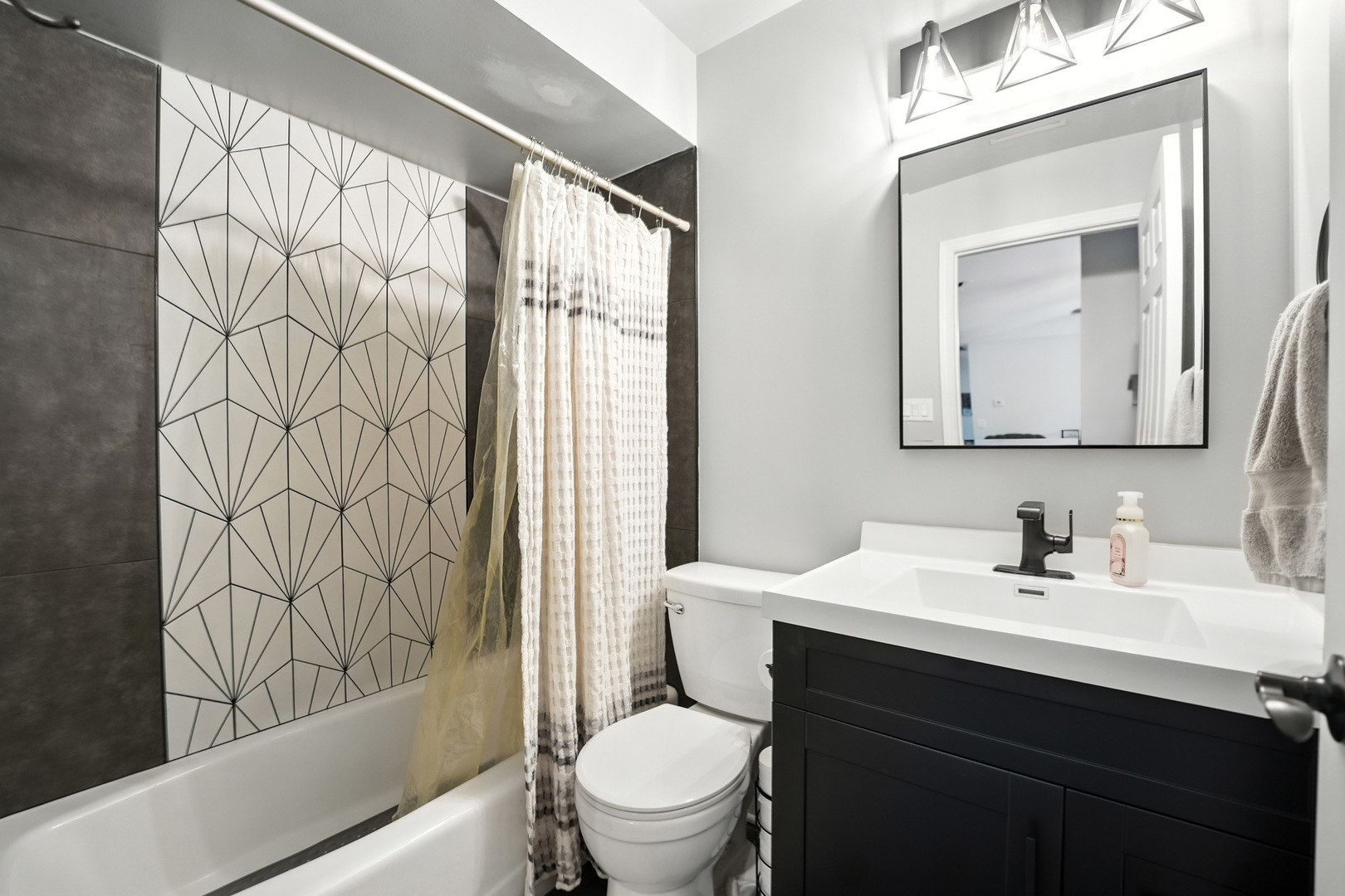 10228 Southwest Highway #3C, Chicago Ridge, IL 60415
