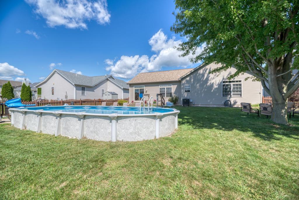 1021 W Cermak Road, Braidwood, IL 60408