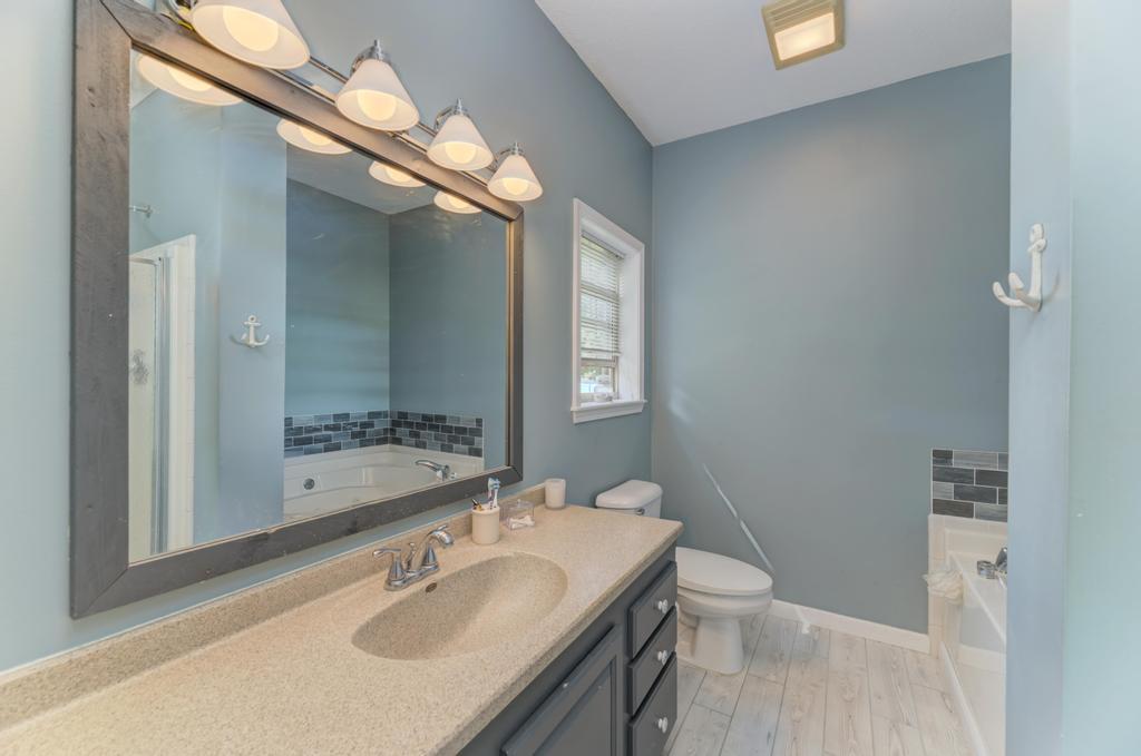 1021 W Cermak Road, Braidwood, IL 60408