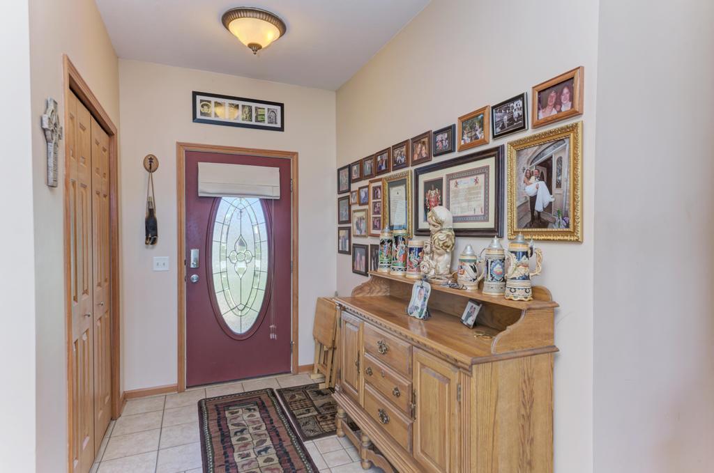 1021 W Cermak Road, Braidwood, IL 60408
