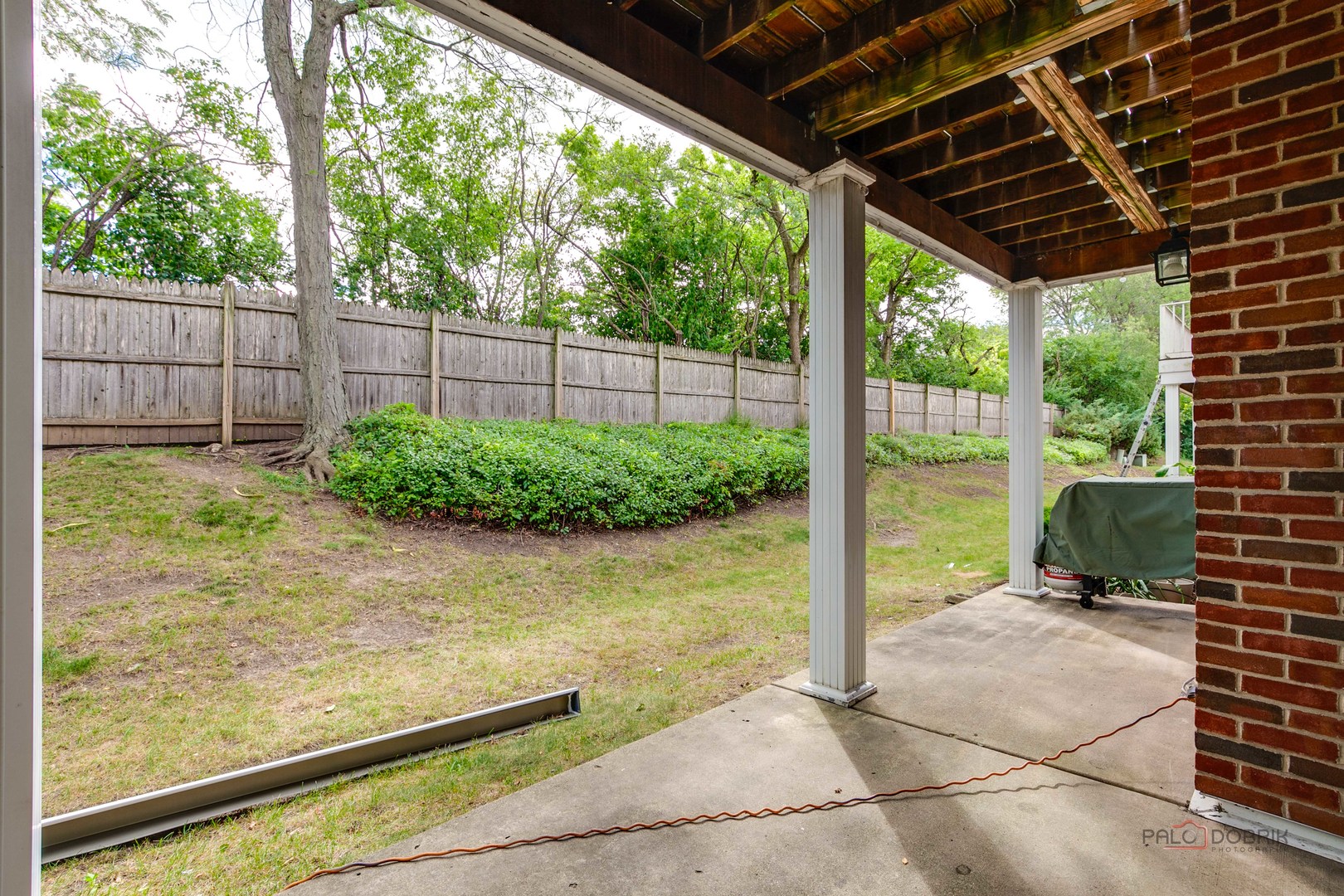 668 Portage Court, Vernon Hills, IL 60061